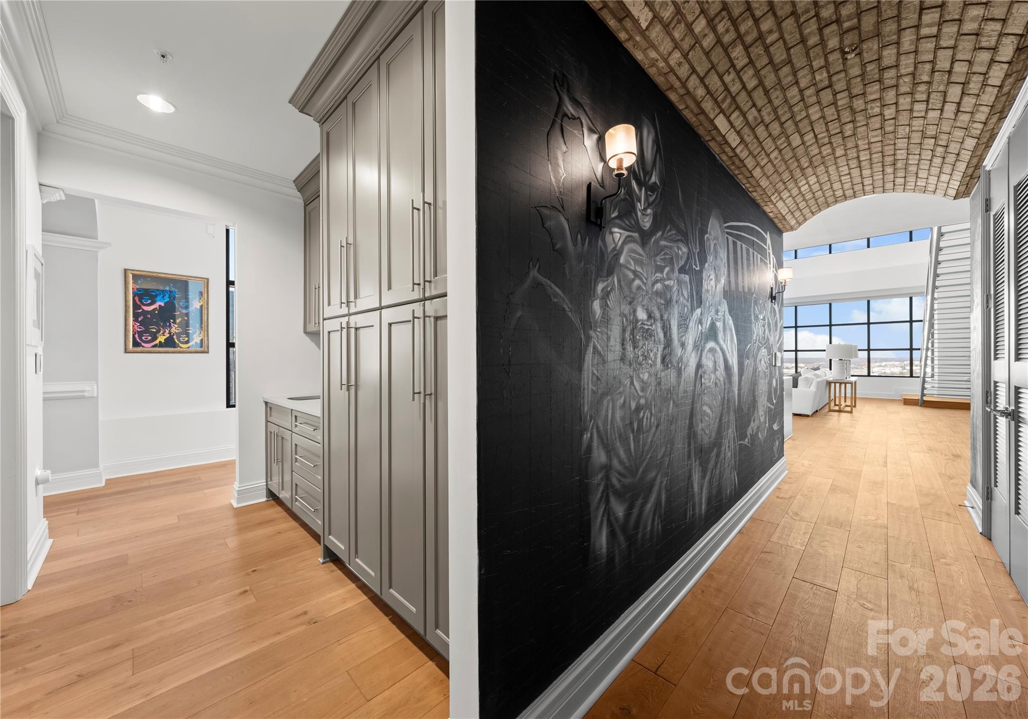 222 Caldwell Street S Unit: 2203