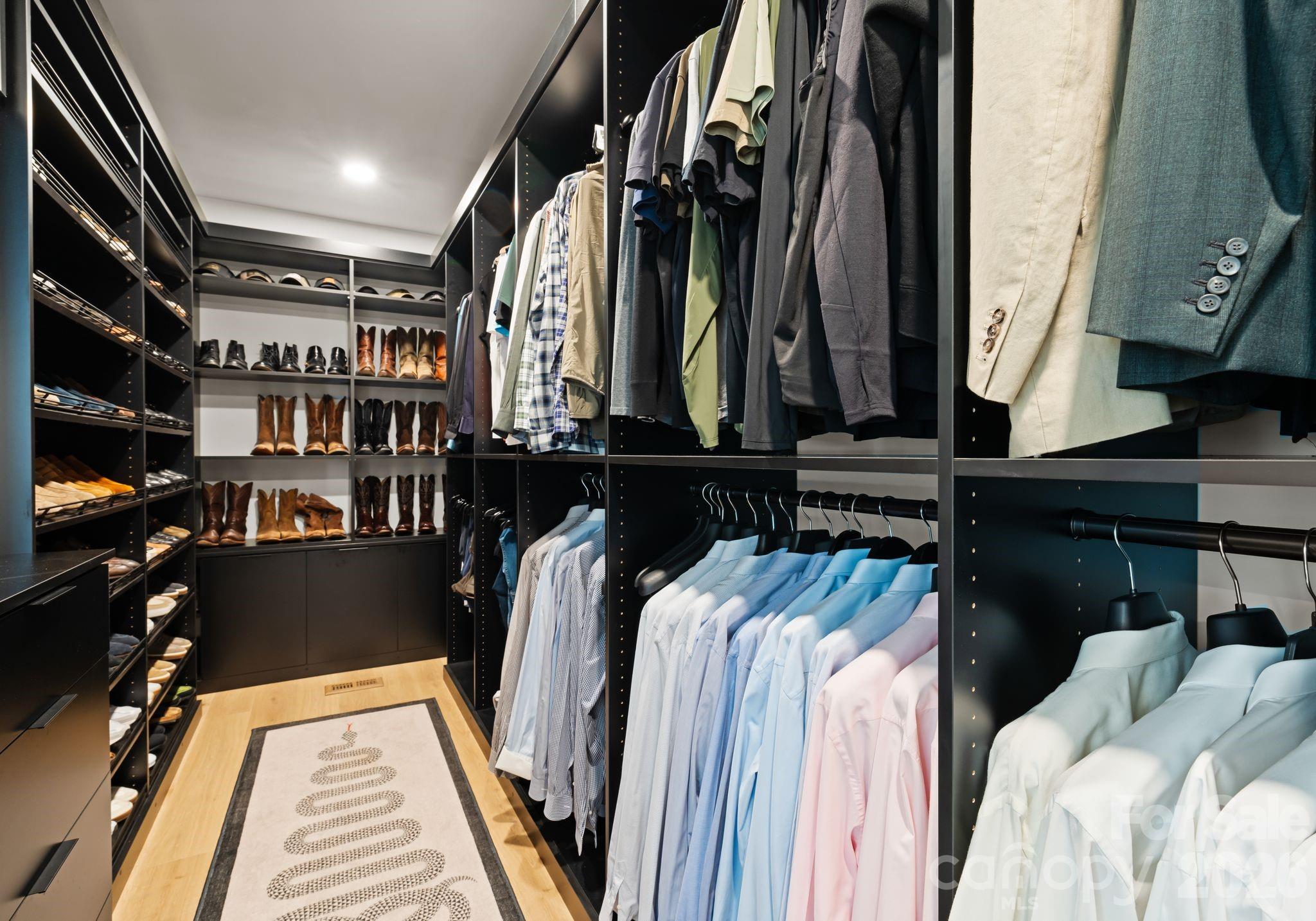 3520 Gatewood Oaks Drive