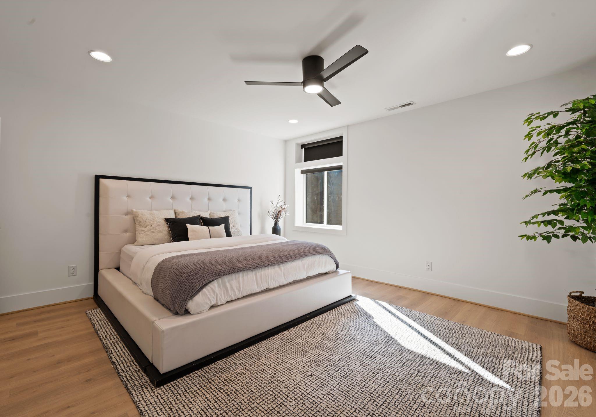 3520 Gatewood Oaks Drive