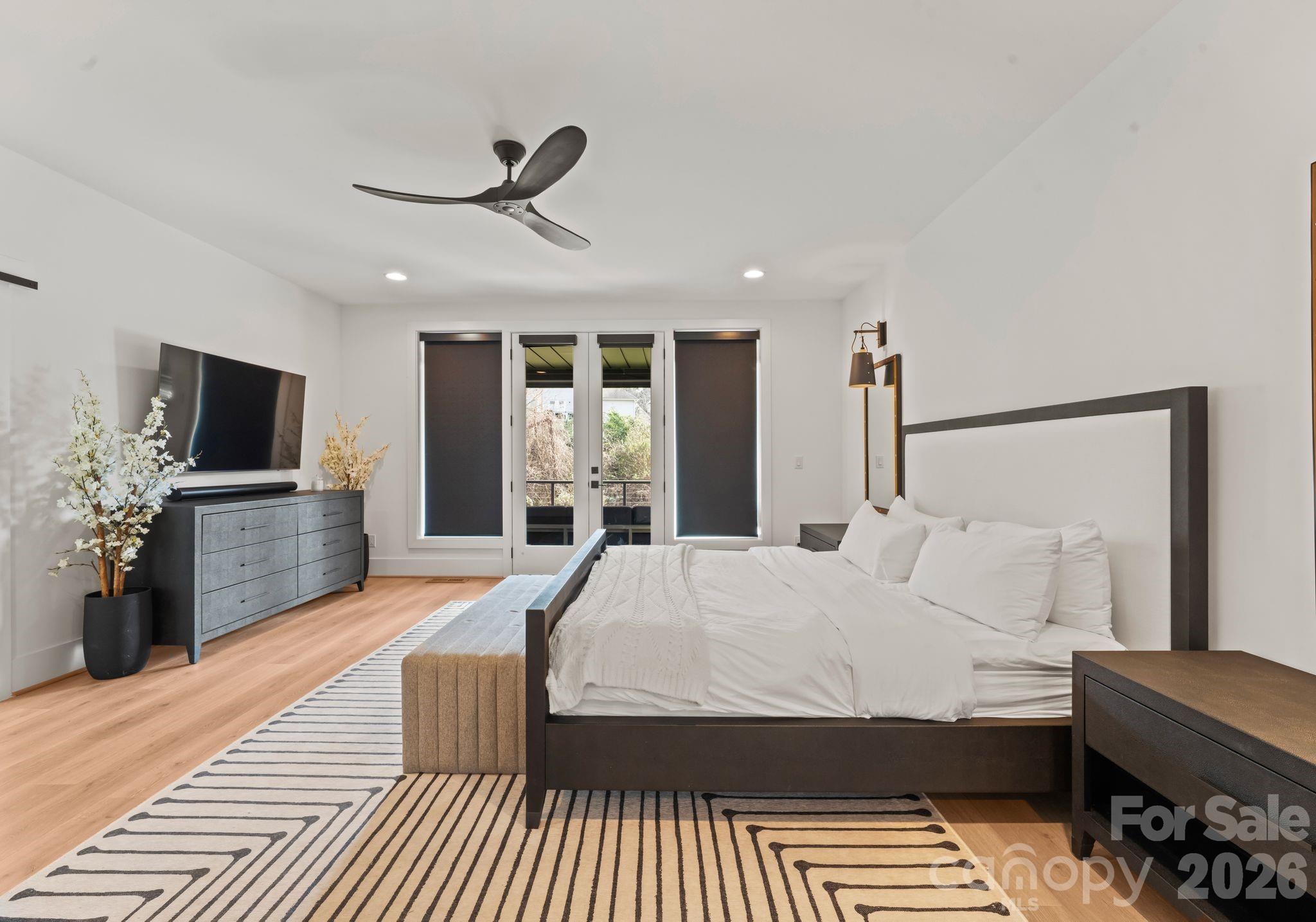 3520 Gatewood Oaks Drive