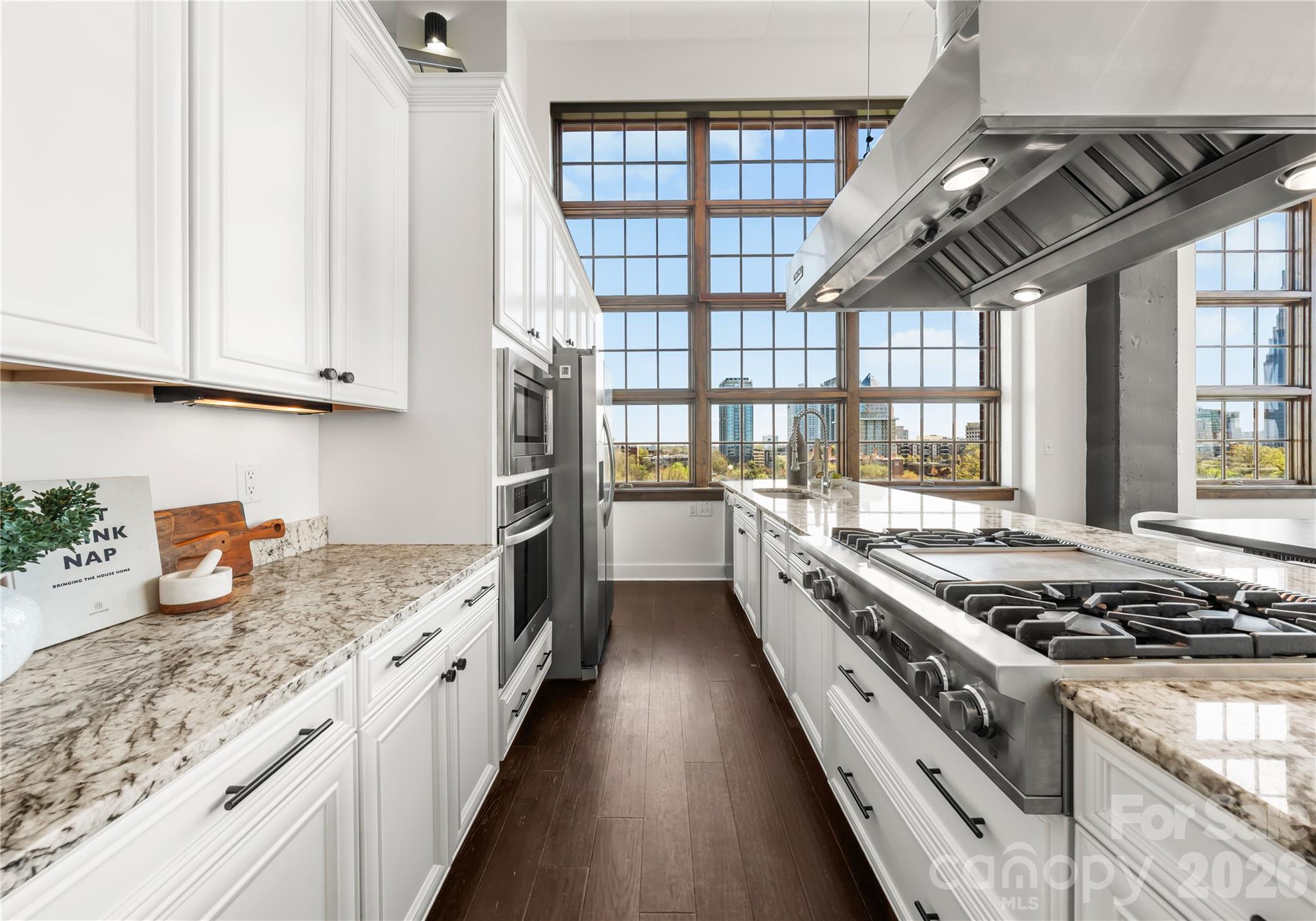 715 N Graham Street