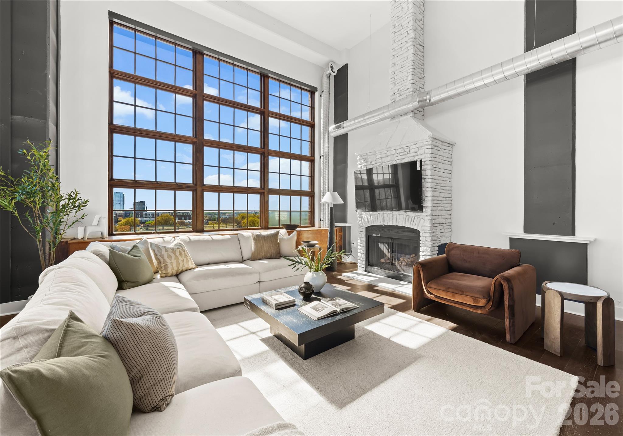 715 N Graham Street