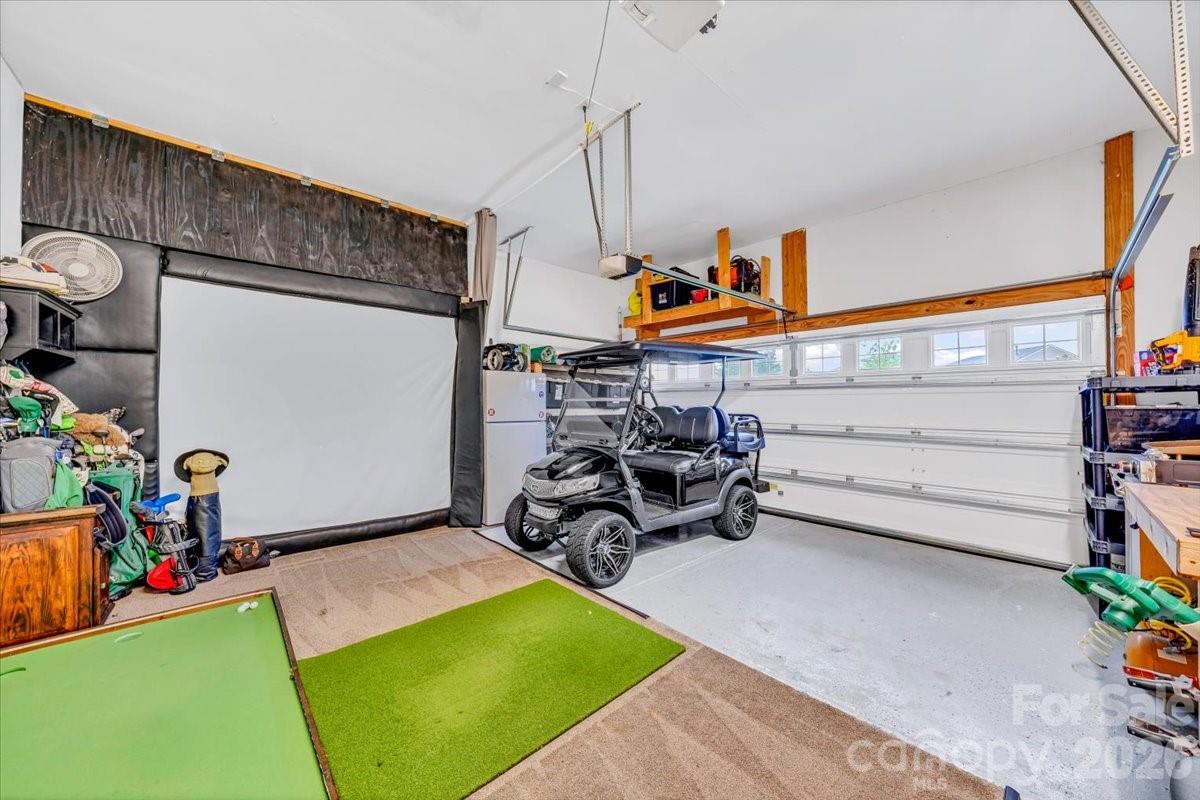 172 Caversham Drive
