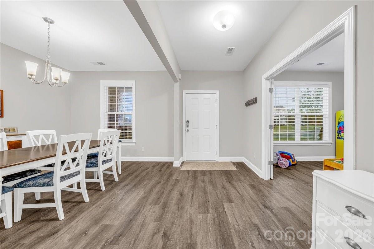172 Caversham Drive