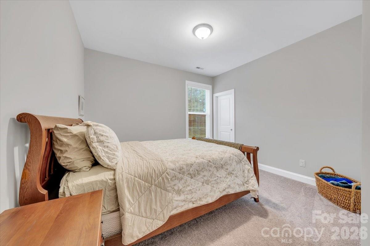 172 Caversham Drive