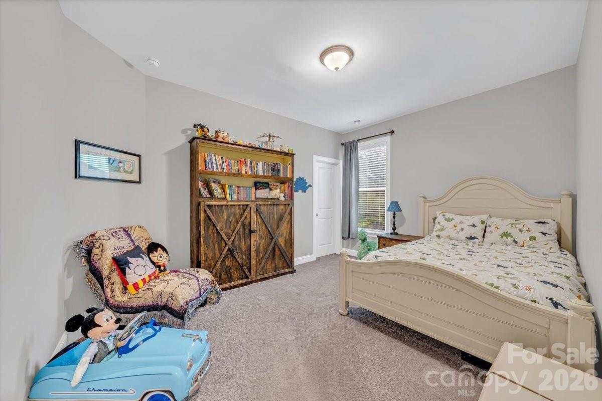172 Caversham Drive