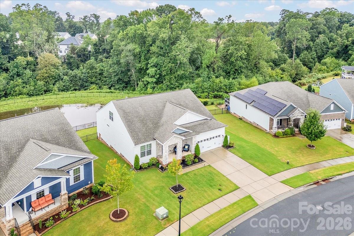 172 Caversham Drive