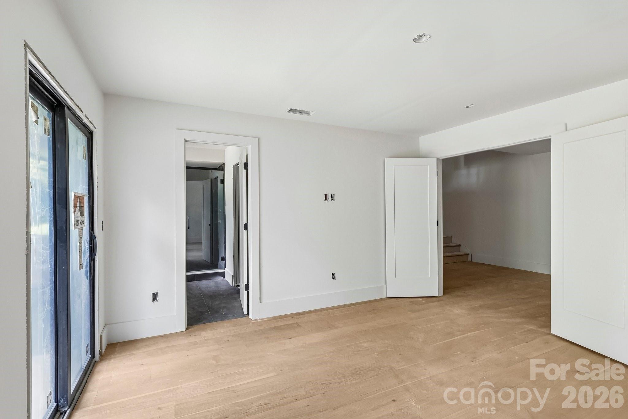 1539 Crystal Road