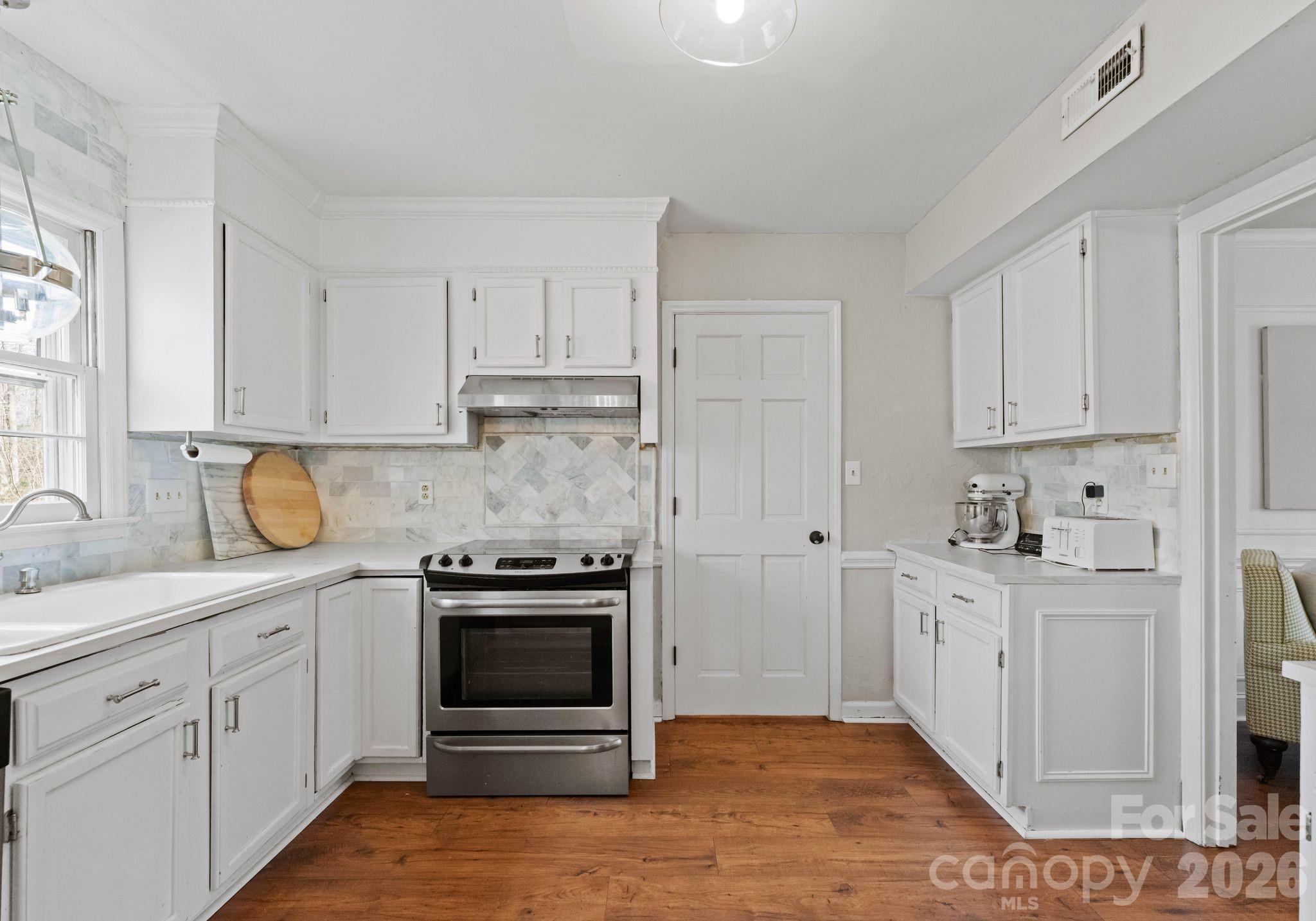 3228 Devon Croft Lane