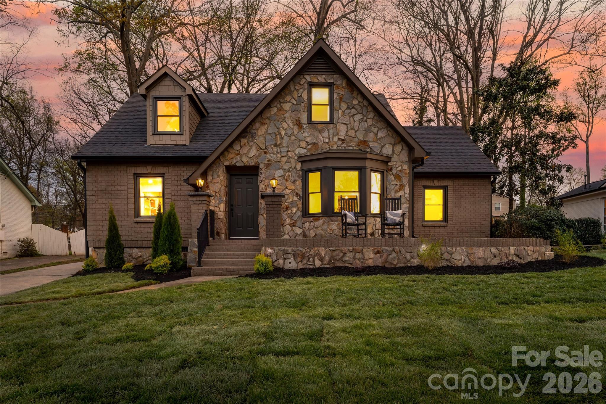 3512 Donovan Place