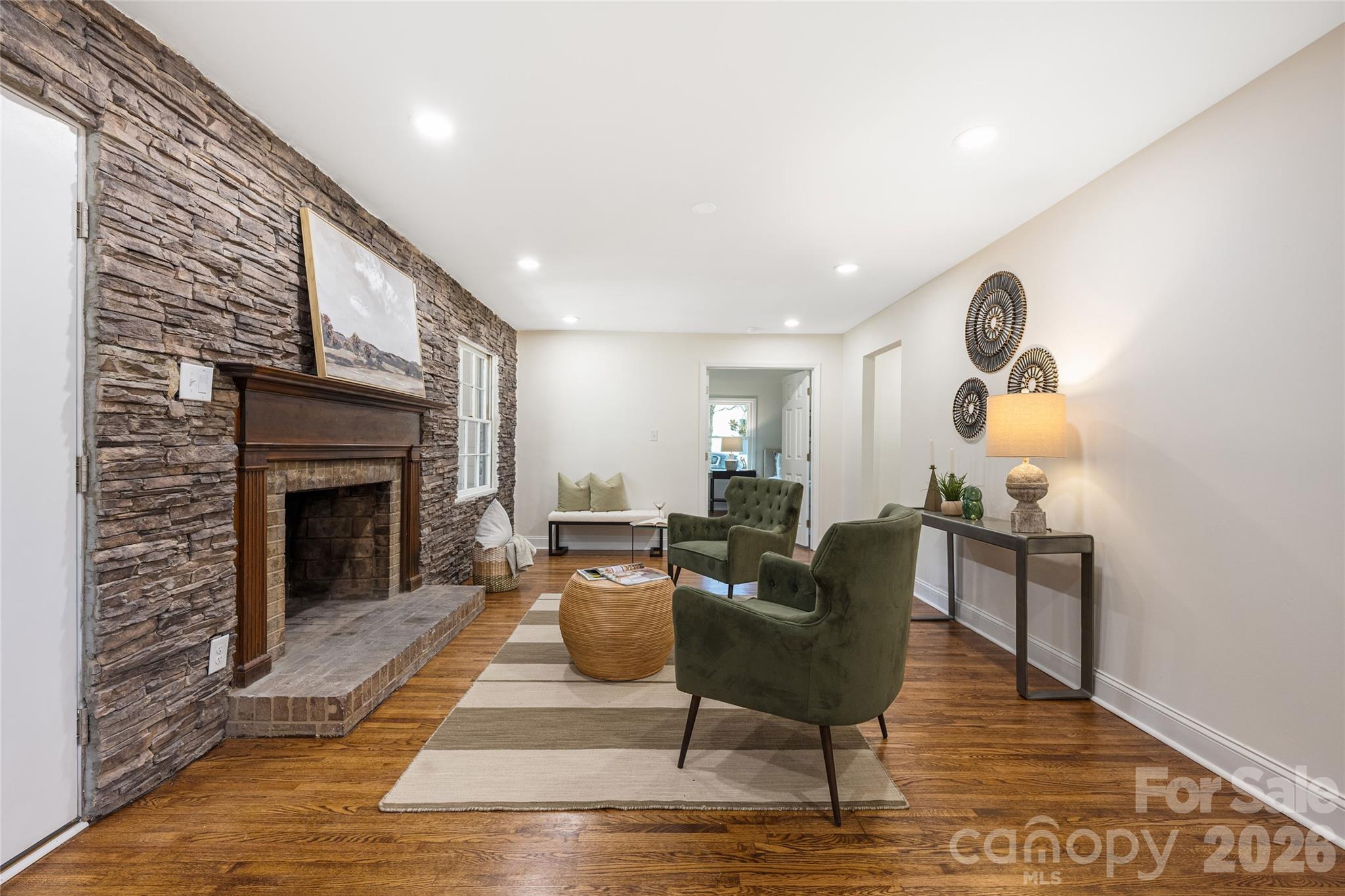 3512 Donovan Place