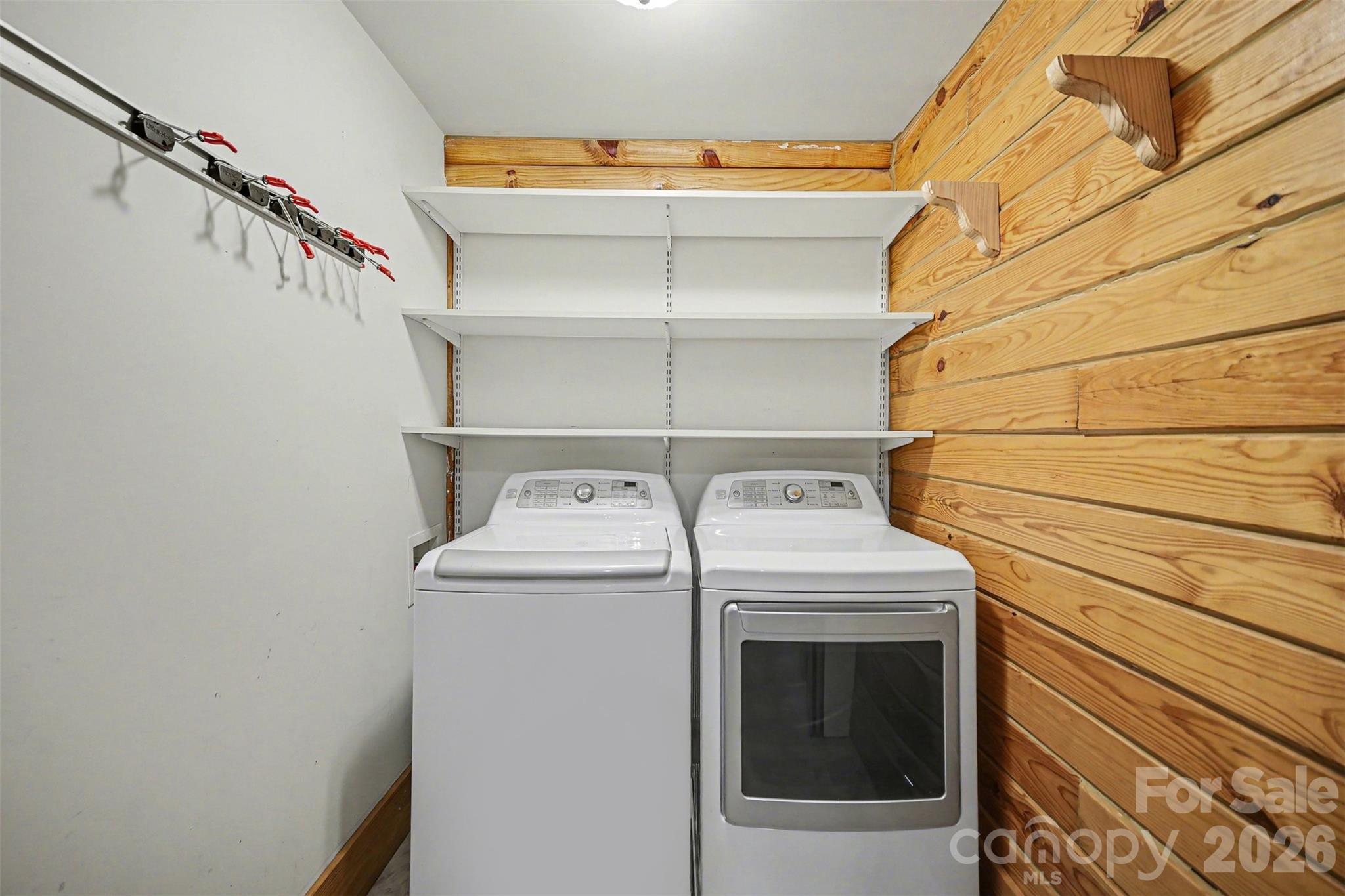 4910 Arden Gate Drive