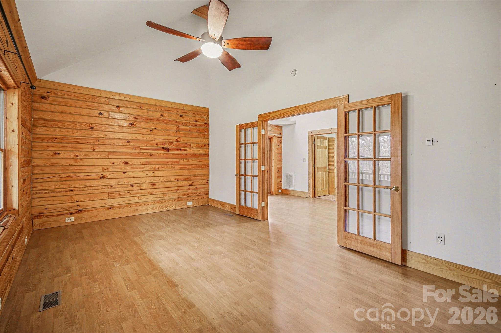 4910 Arden Gate Drive