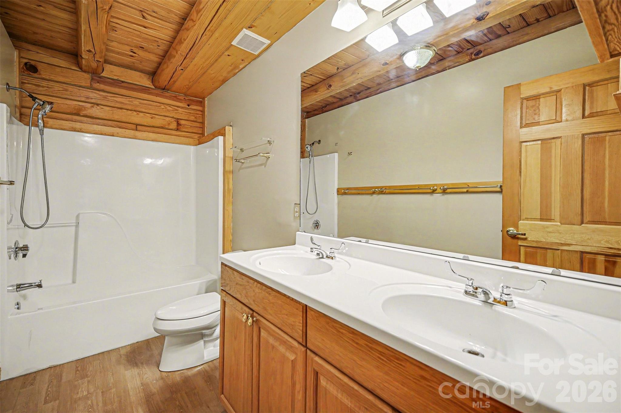 4910 Arden Gate Drive