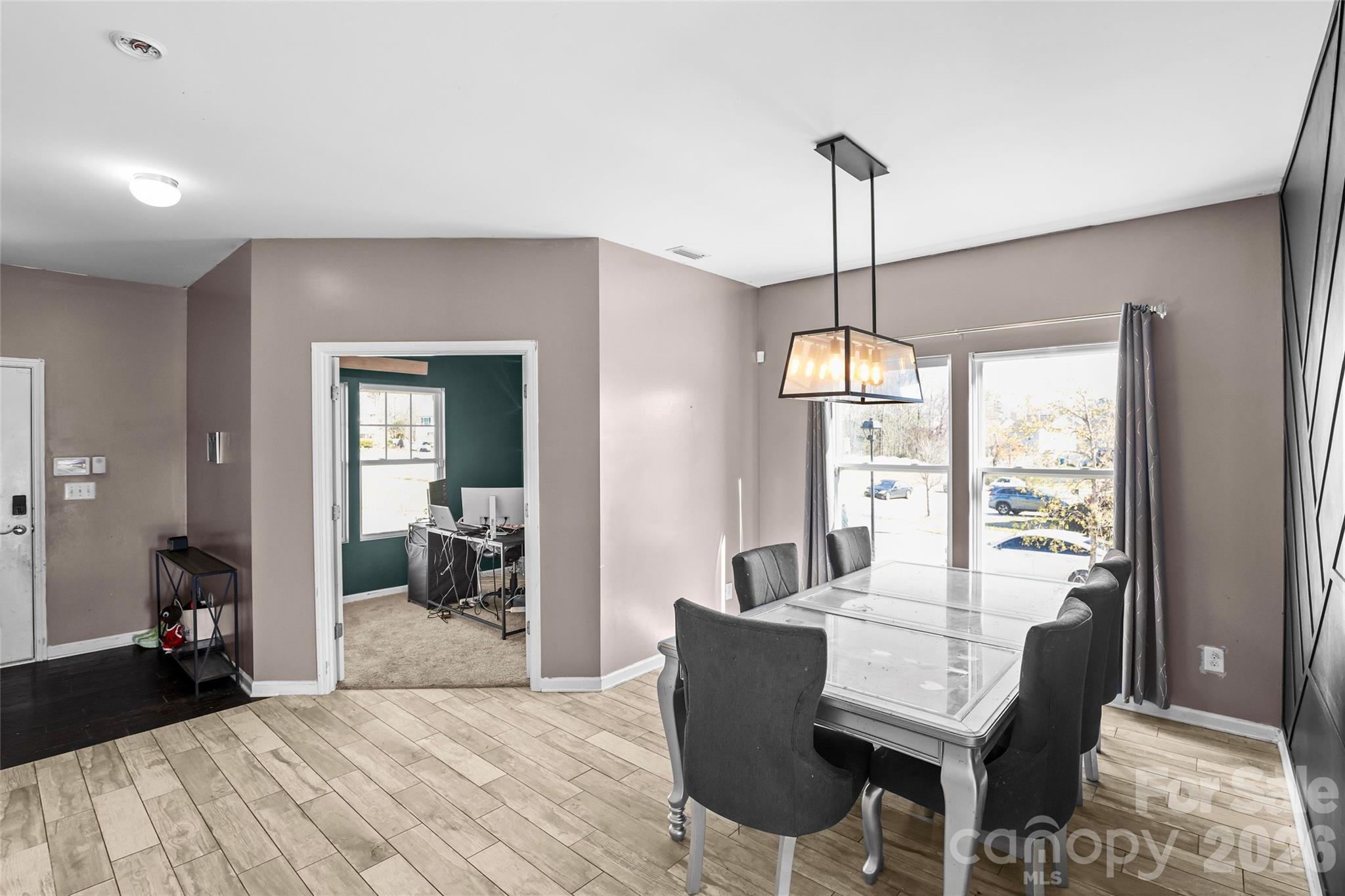 3220 Saddlebrook Drive