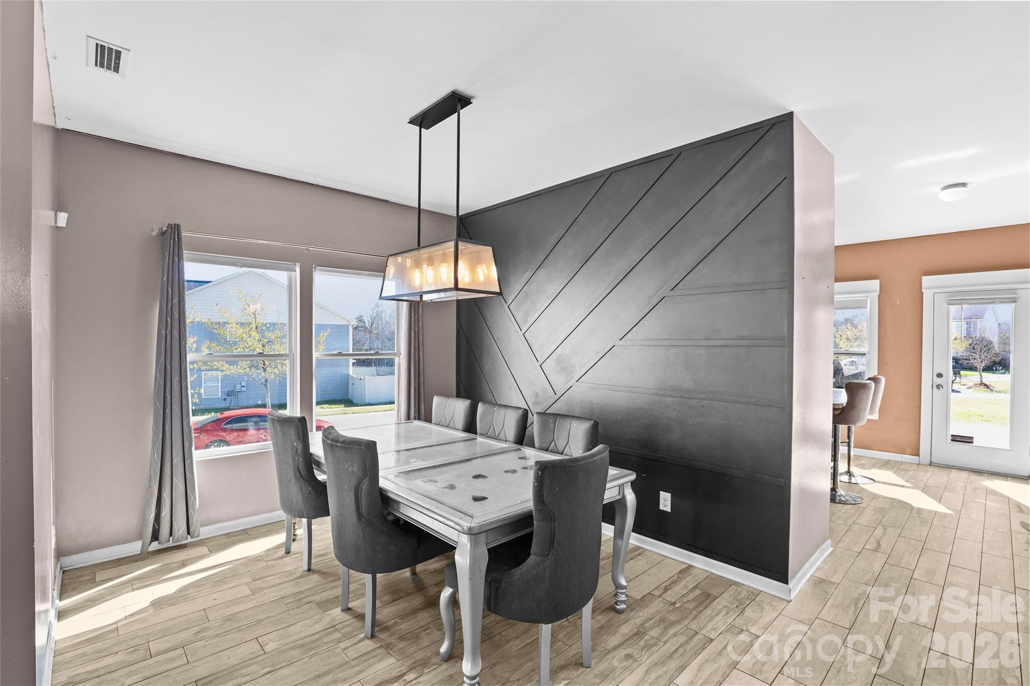 3220 Saddlebrook Drive