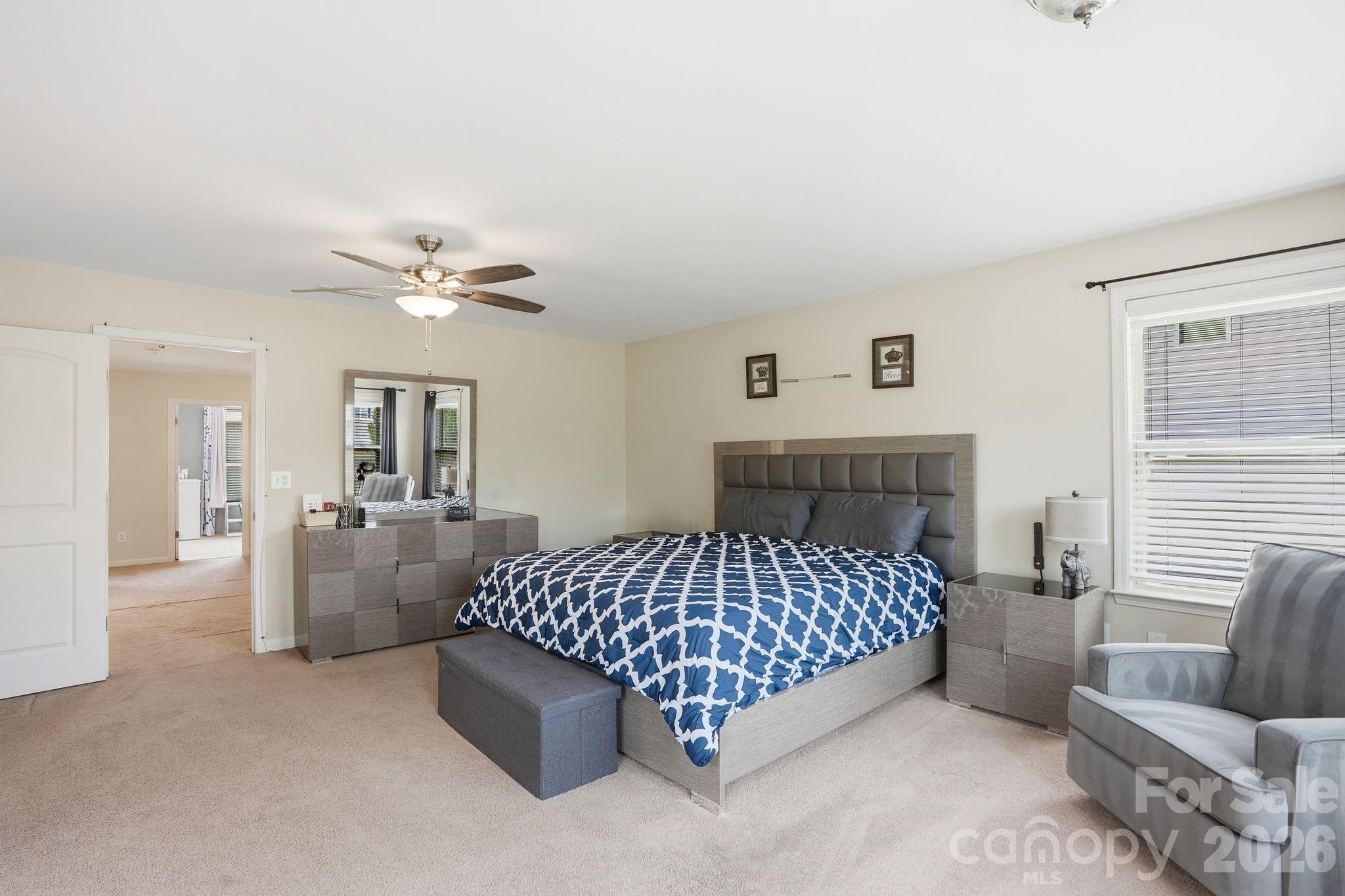 5000 Brodie Lane