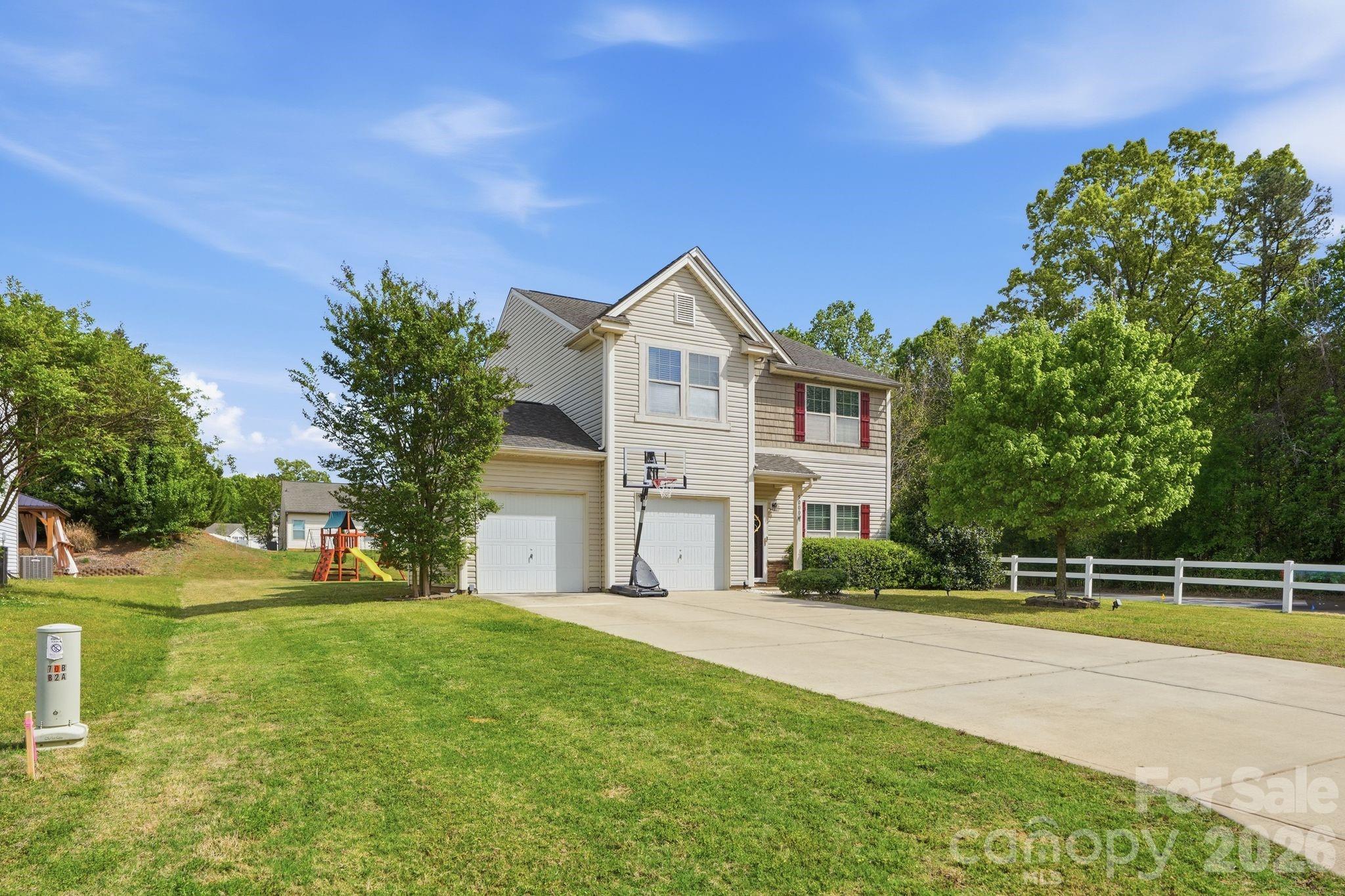 5000 Brodie Lane