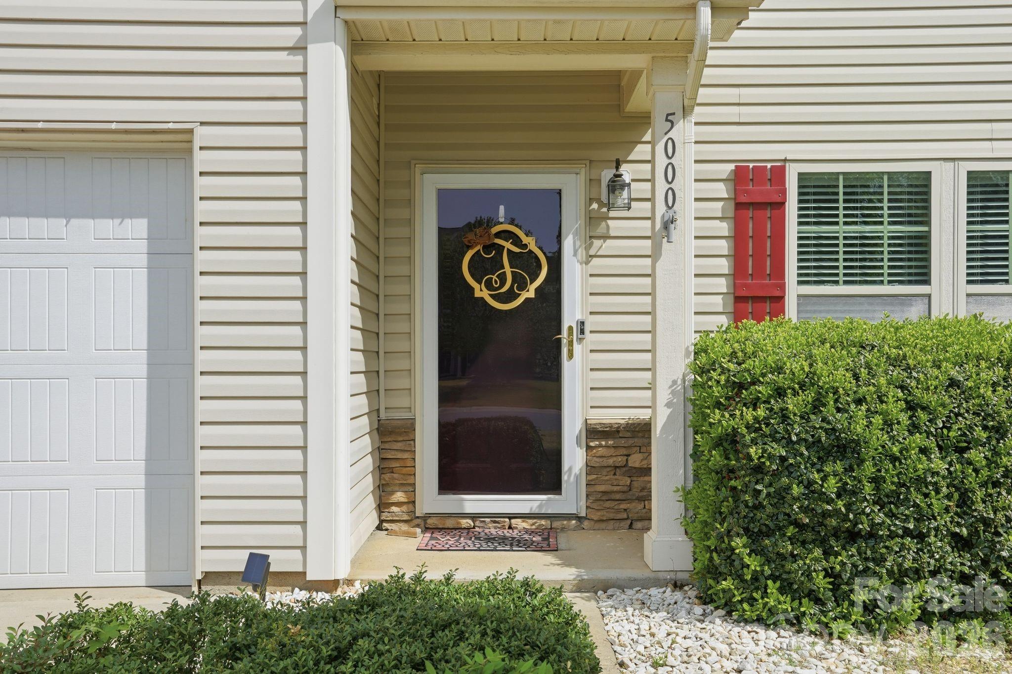 5000 Brodie Lane