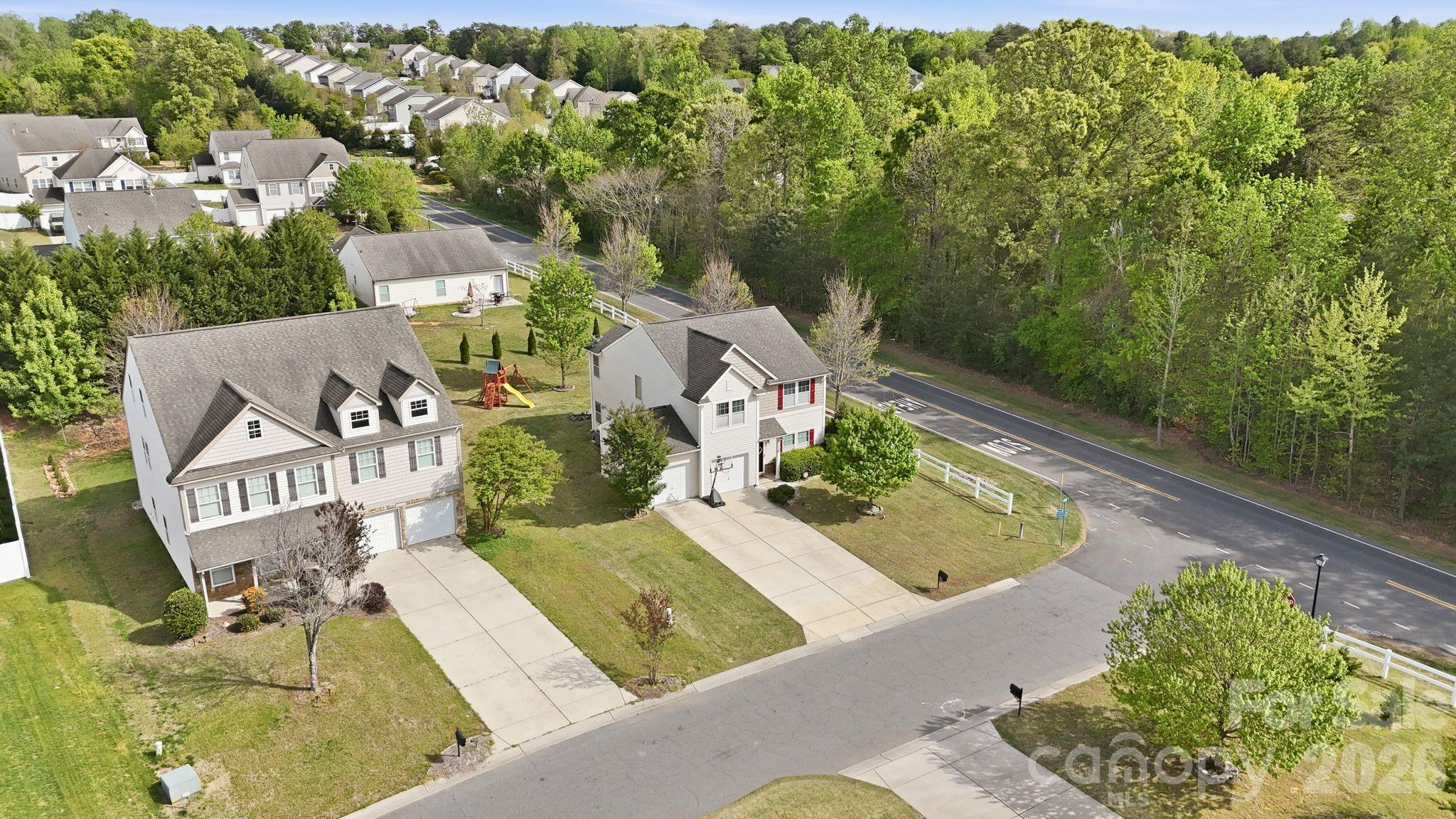 5000 Brodie Lane