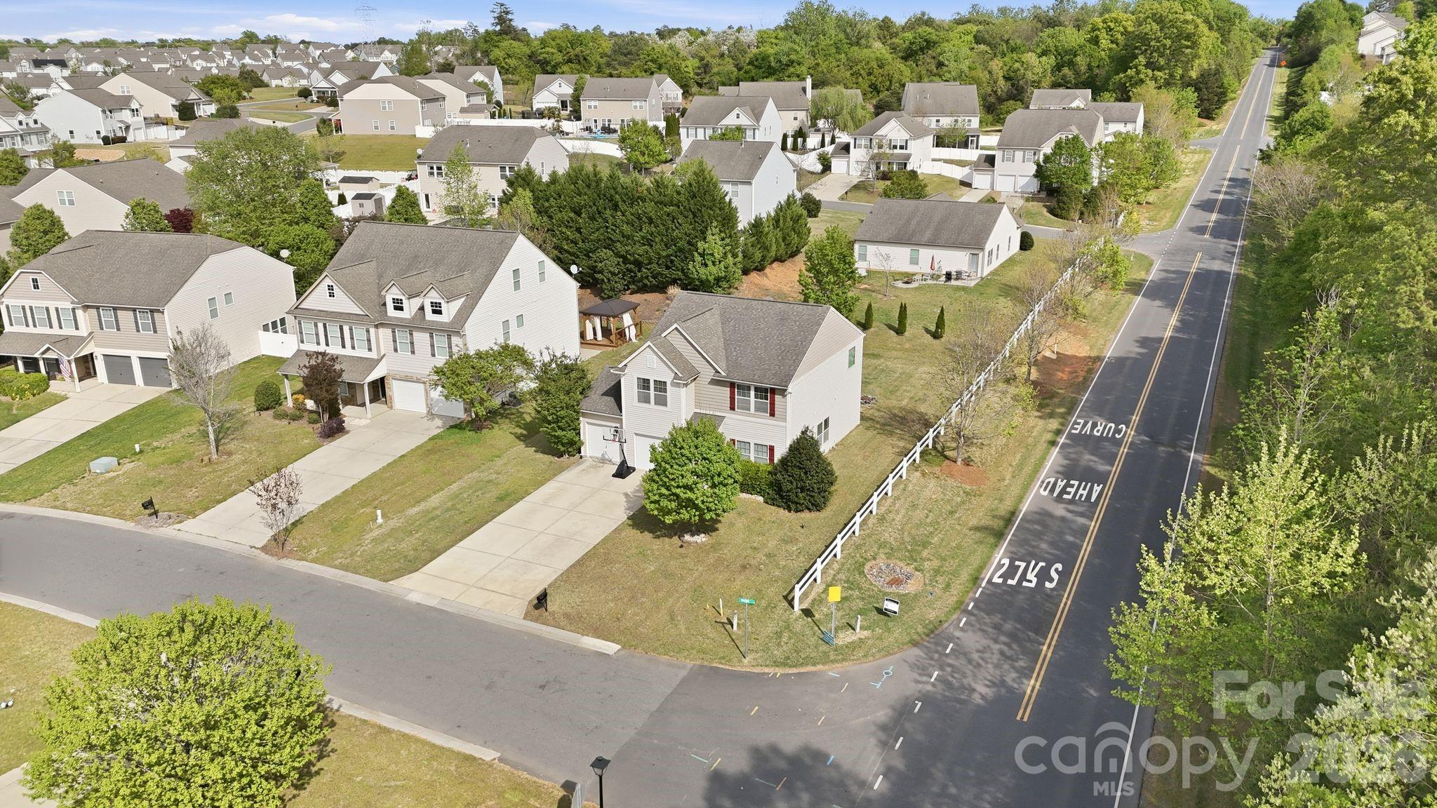 5000 Brodie Lane