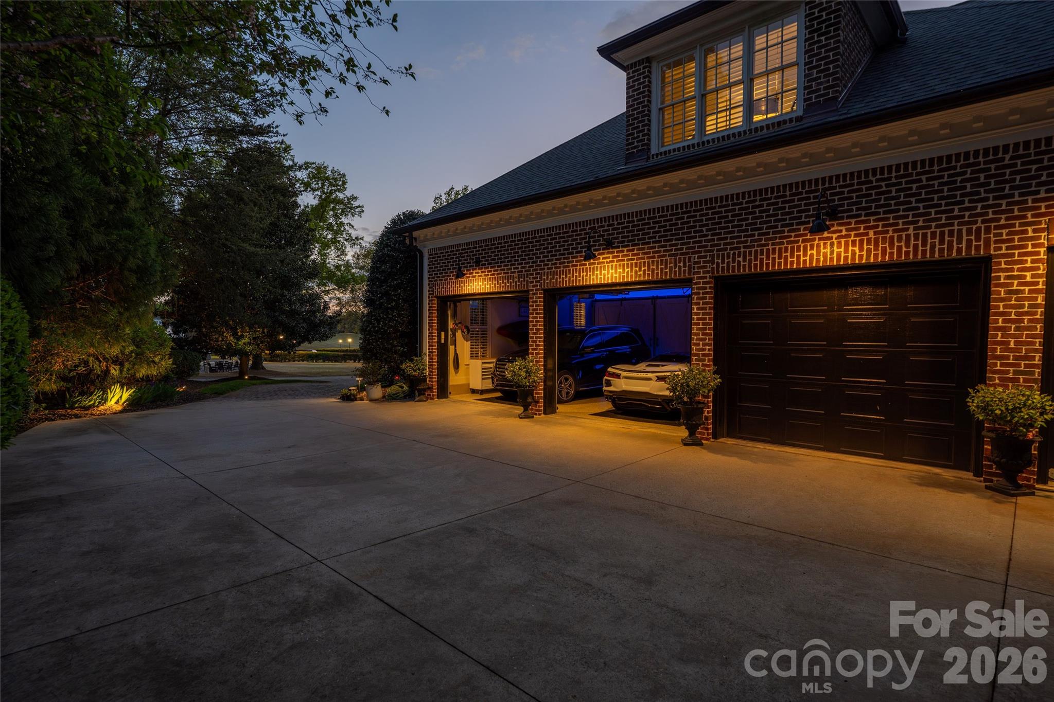 131 The Point Drive