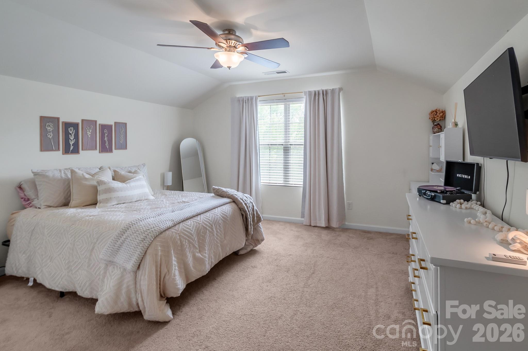 1710 Yellow Daisy Drive