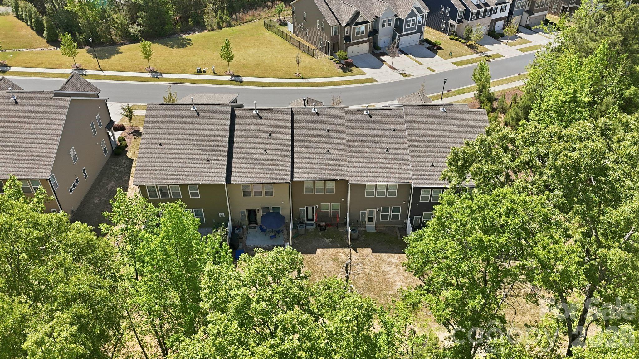 2038 Suttonview Road