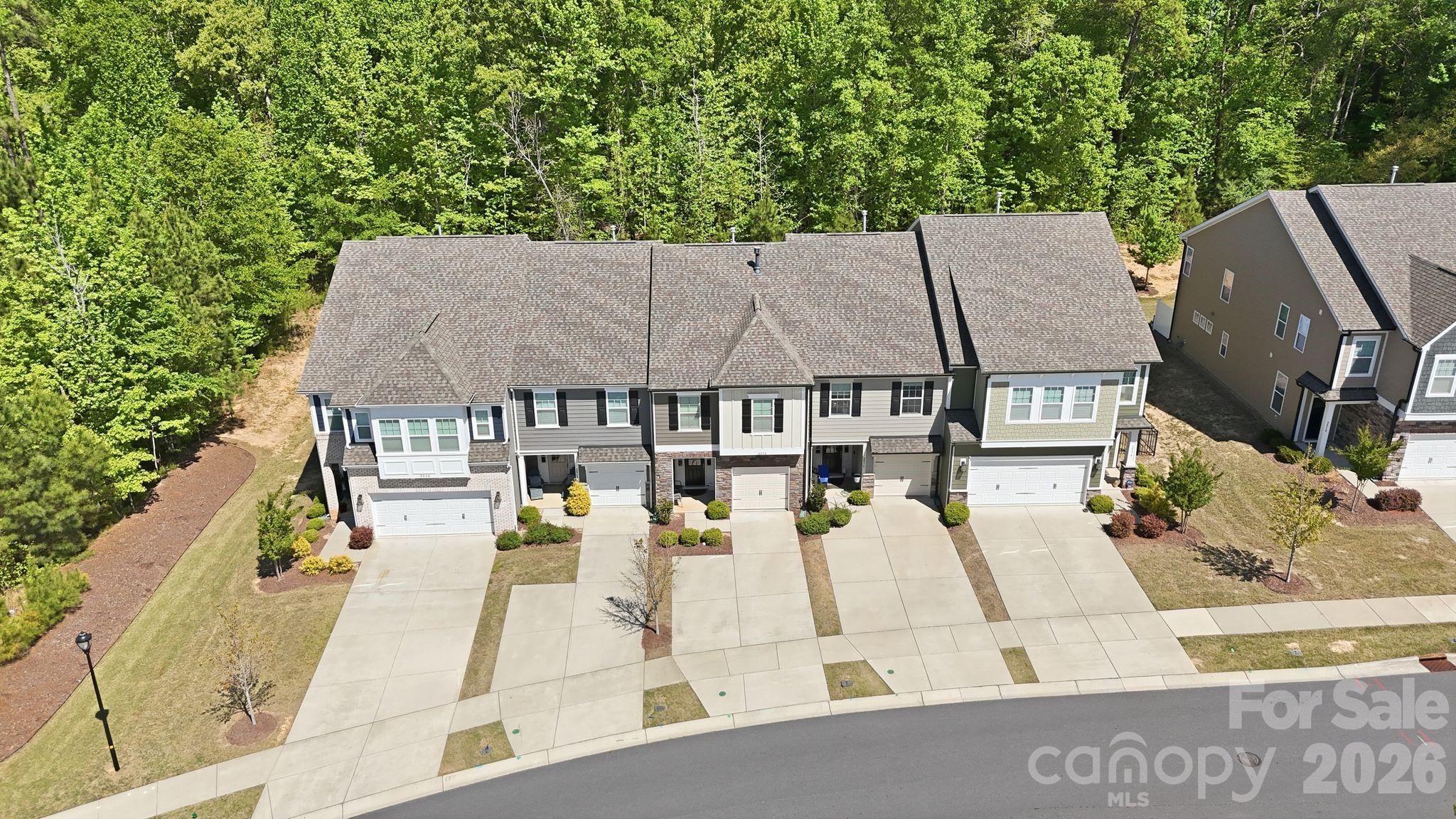 2038 Suttonview Road