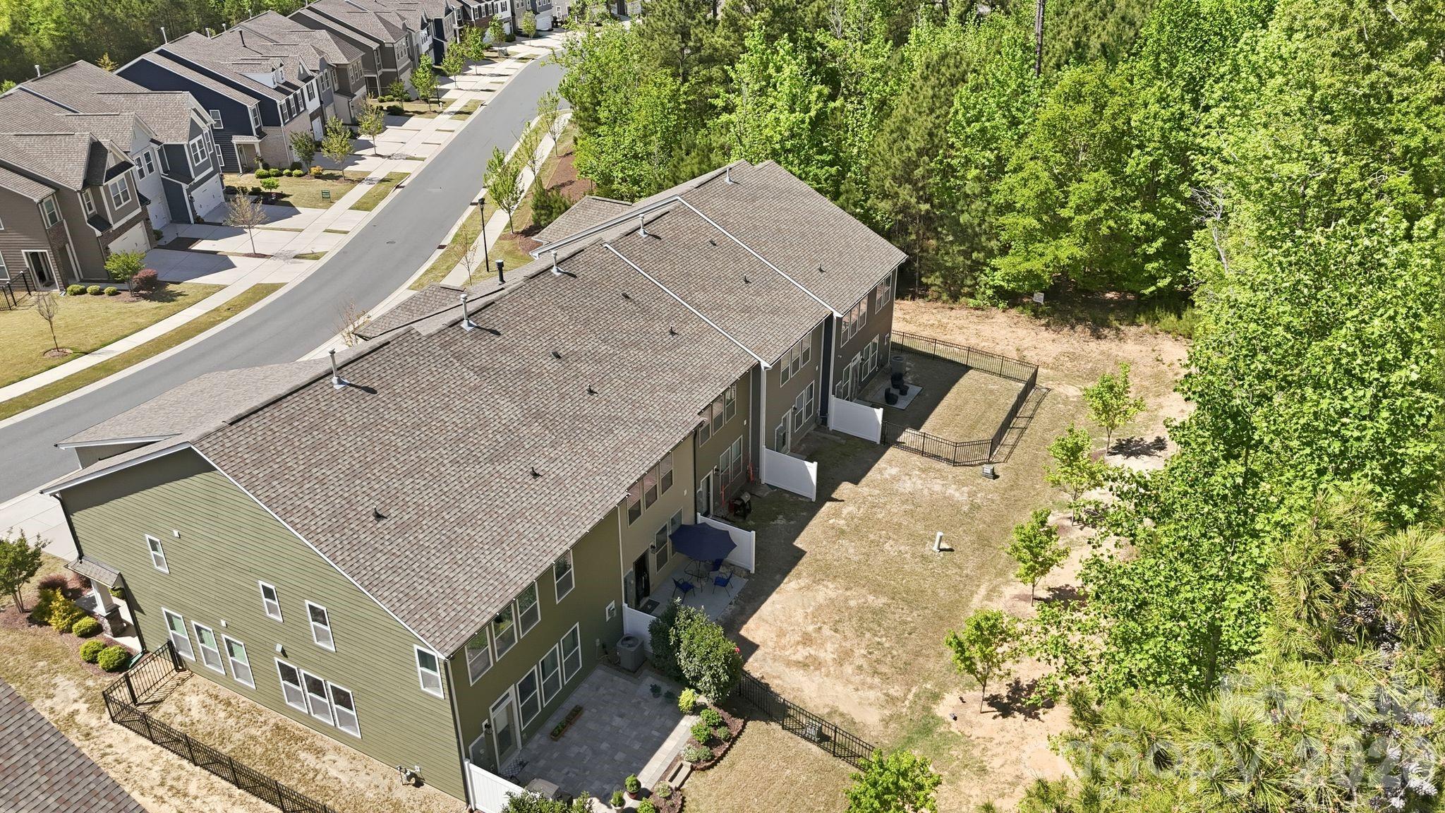 2038 Suttonview Road