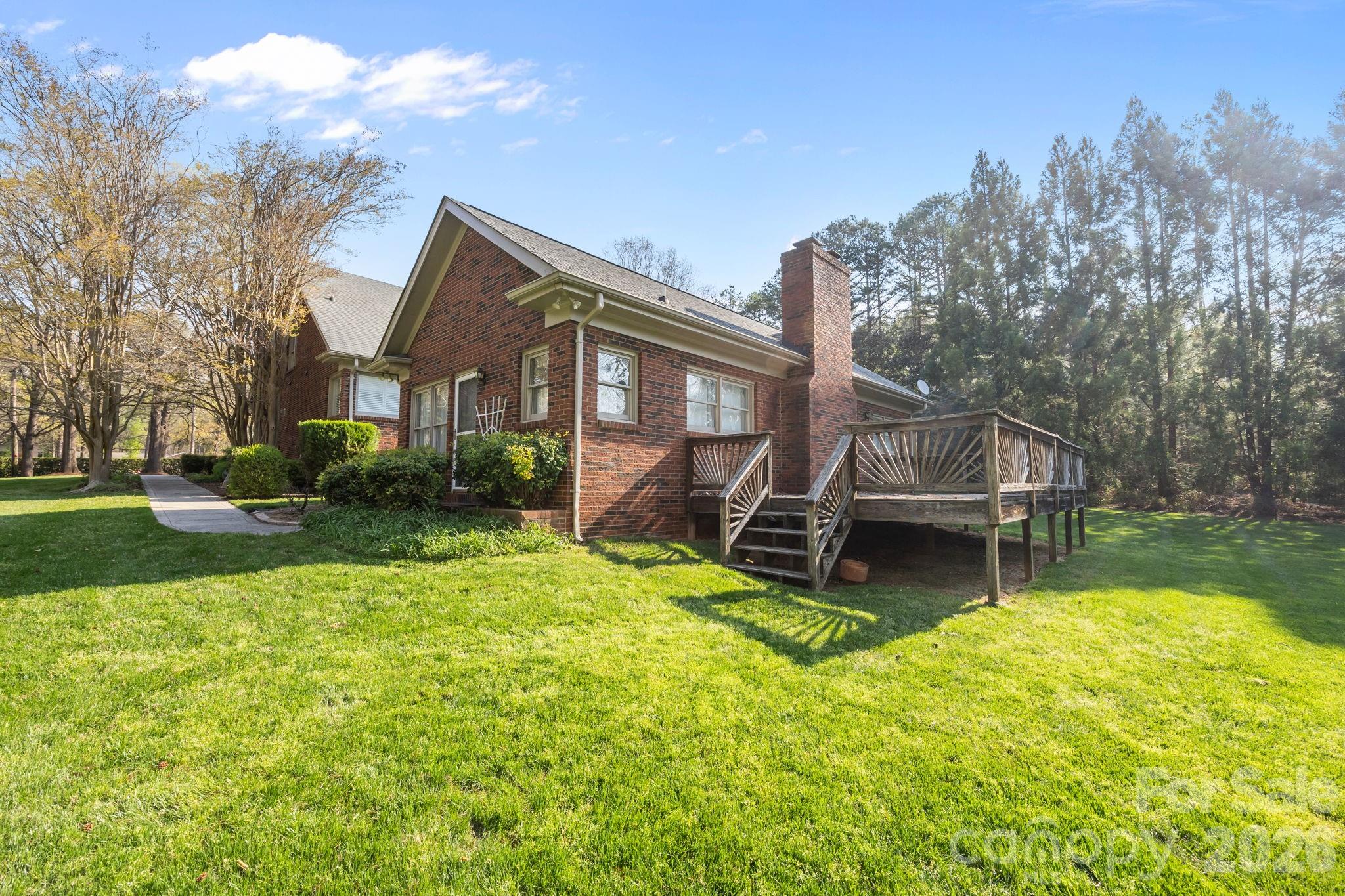 3325 Tilley Morris Road
