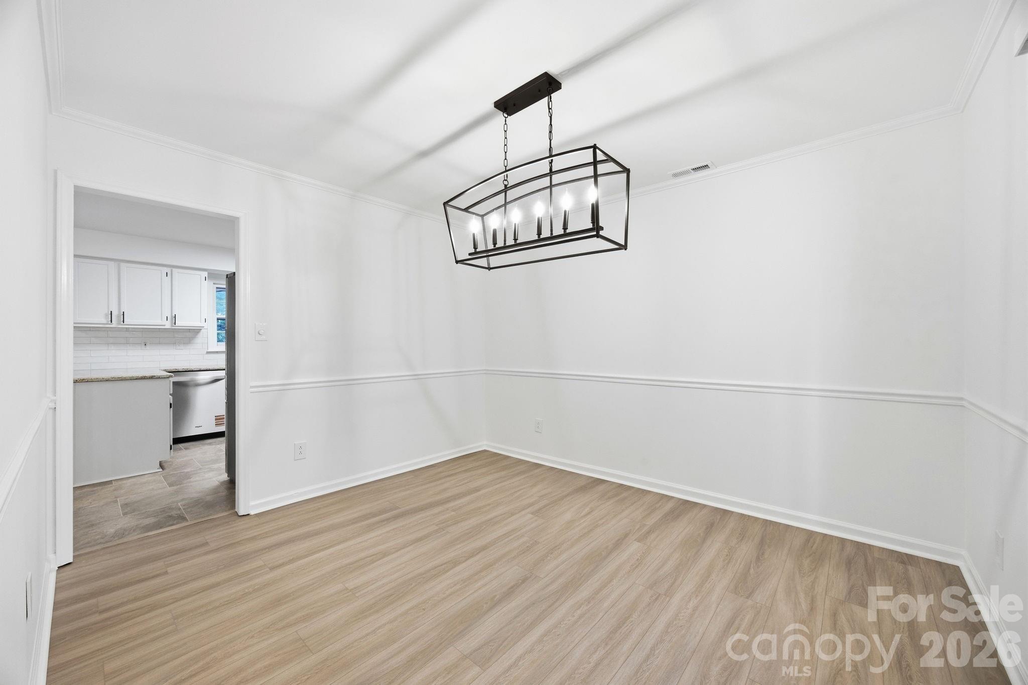 405 Leighton Court