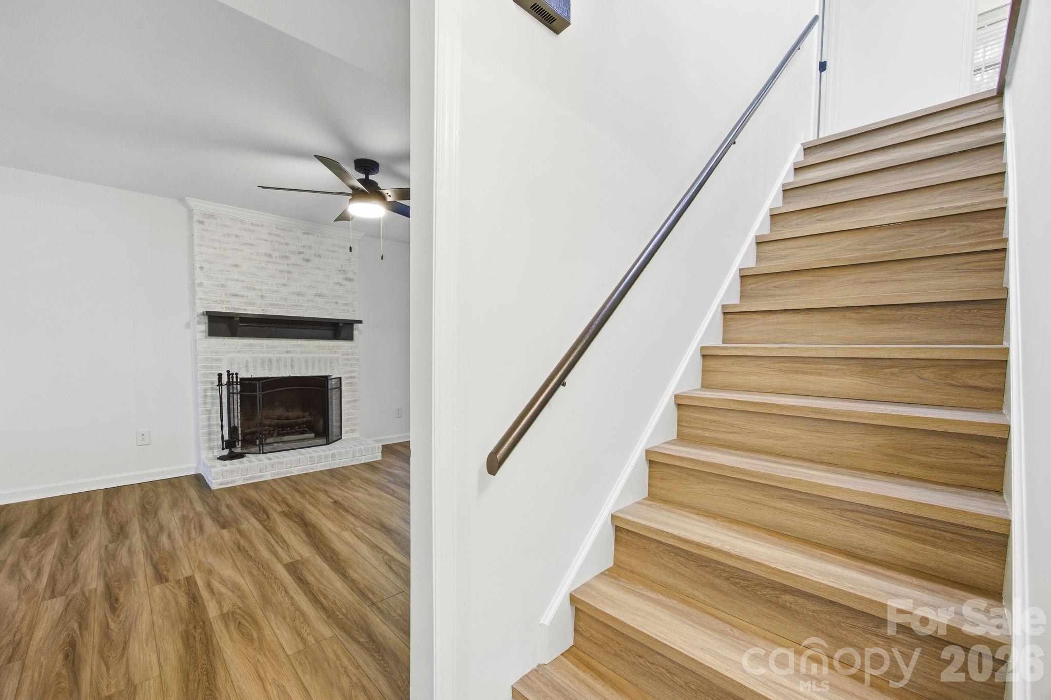405 Leighton Court