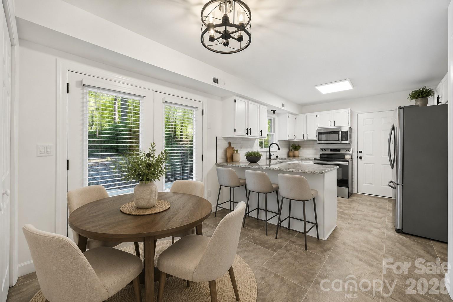 405 Leighton Court