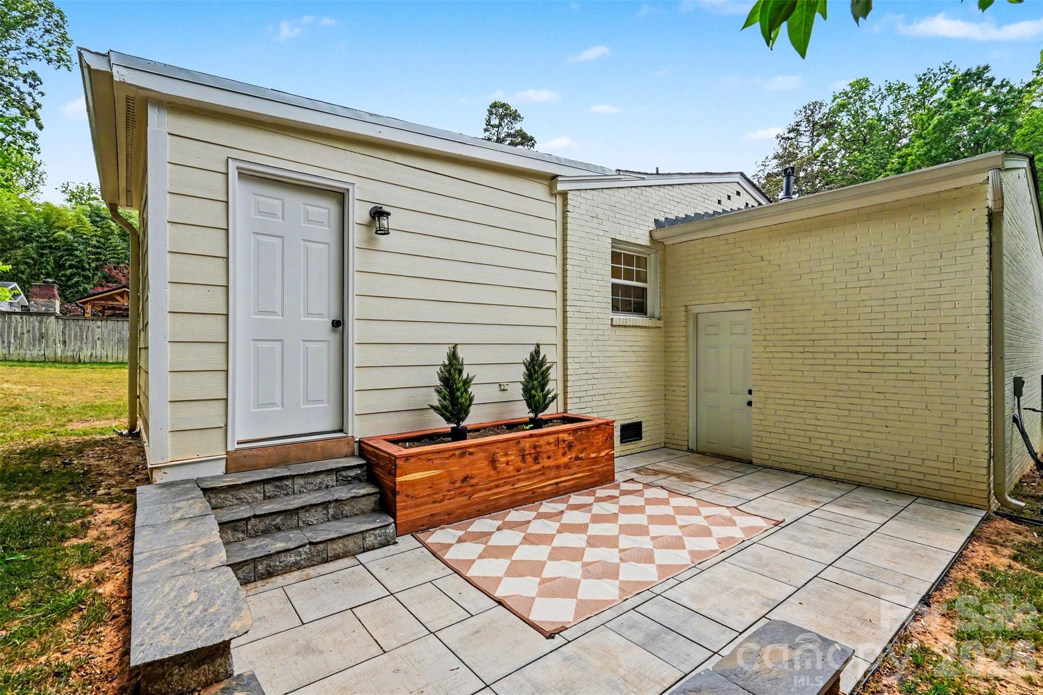 4065 Hiddenbrook Drive
