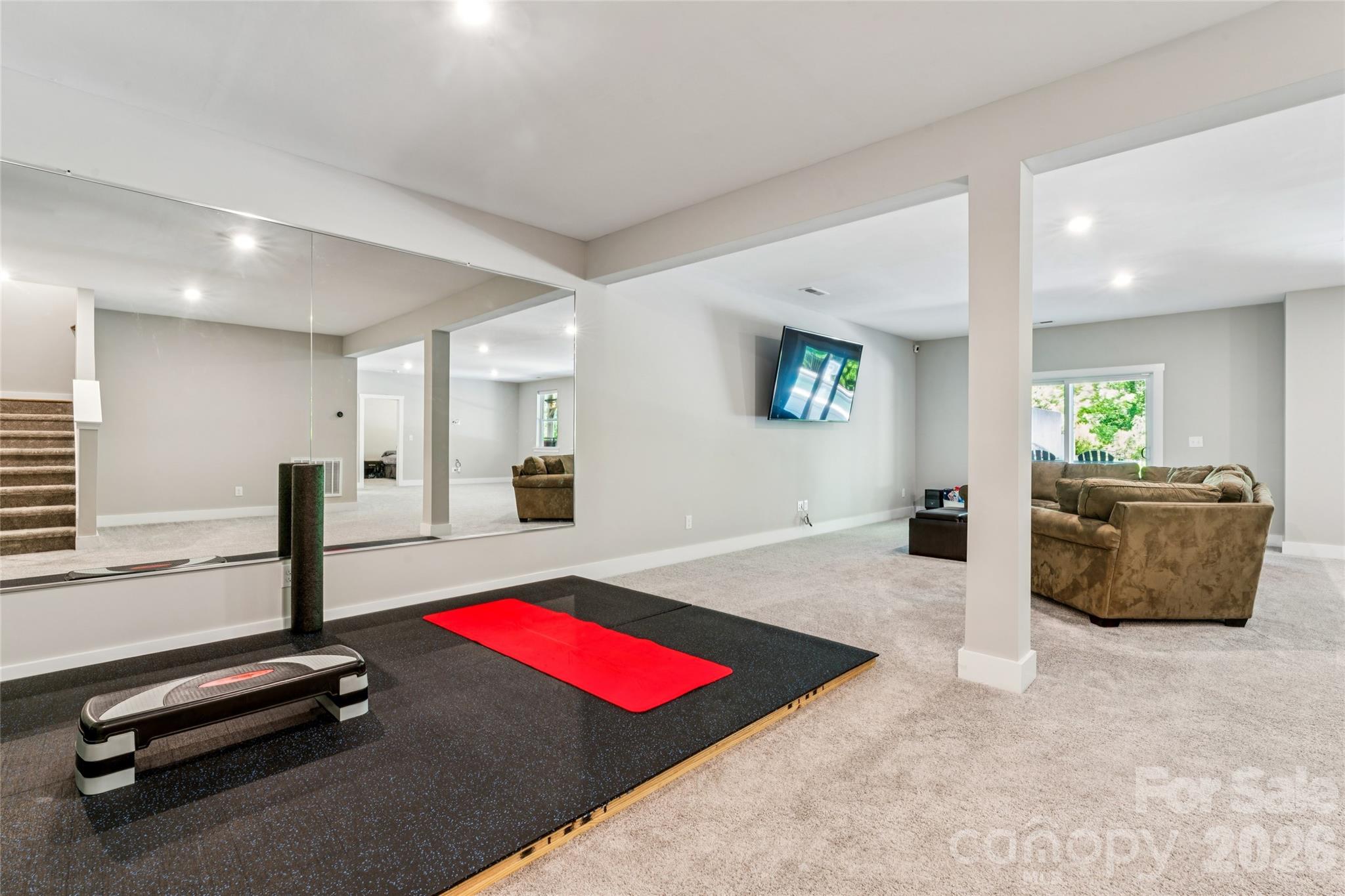 1074 Weir Court