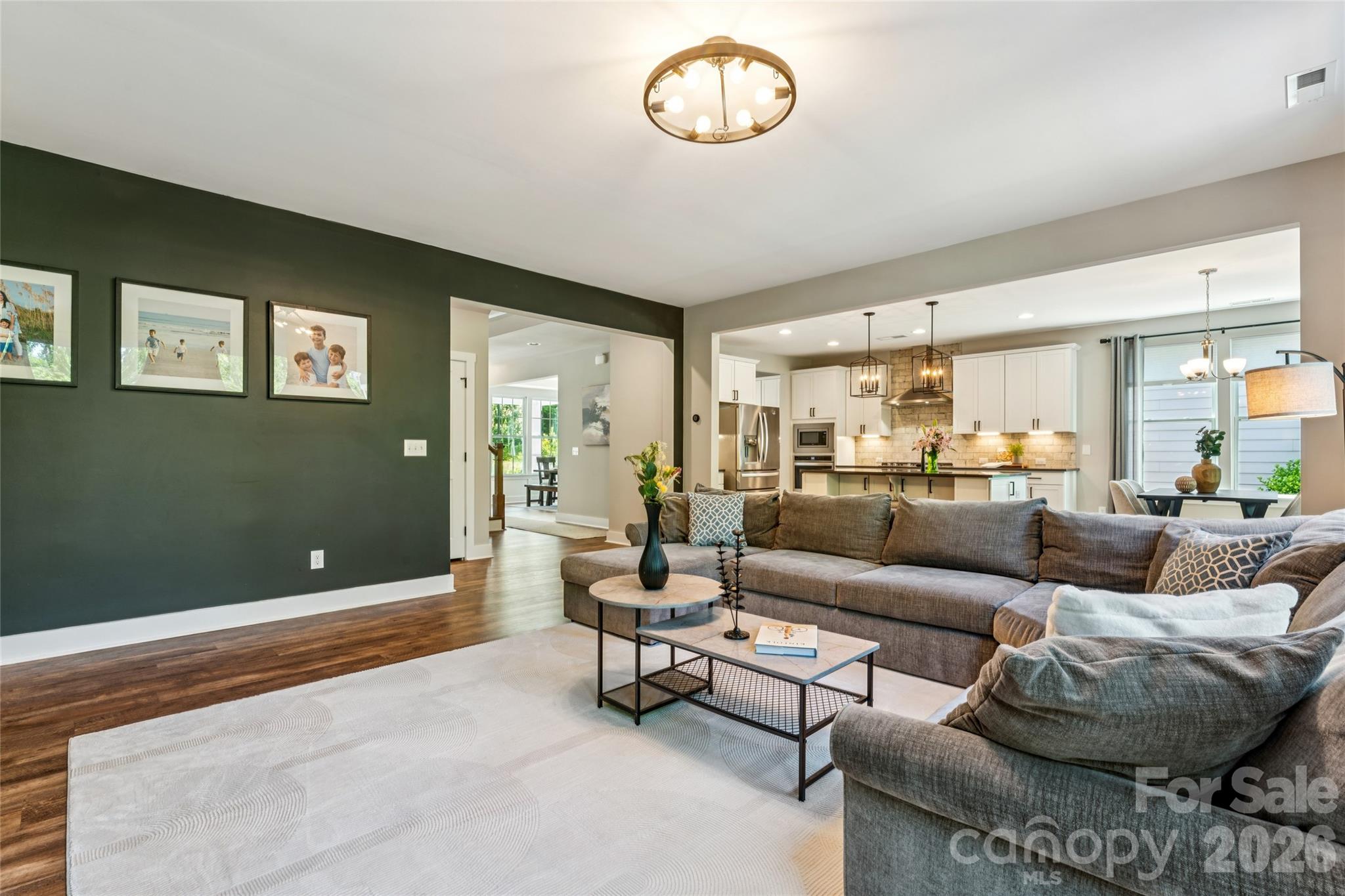 1074 Weir Court