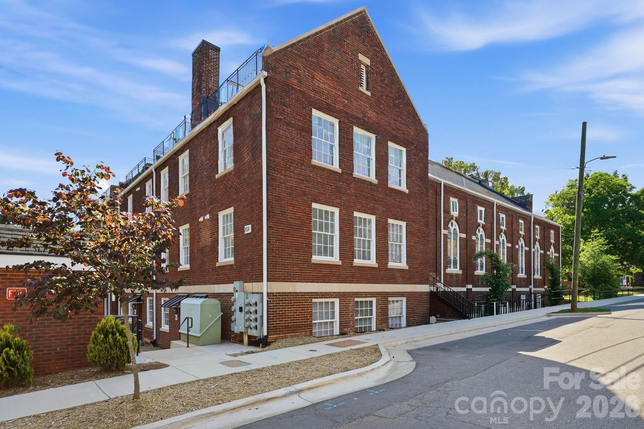 203 Grandin Road Unit: 1