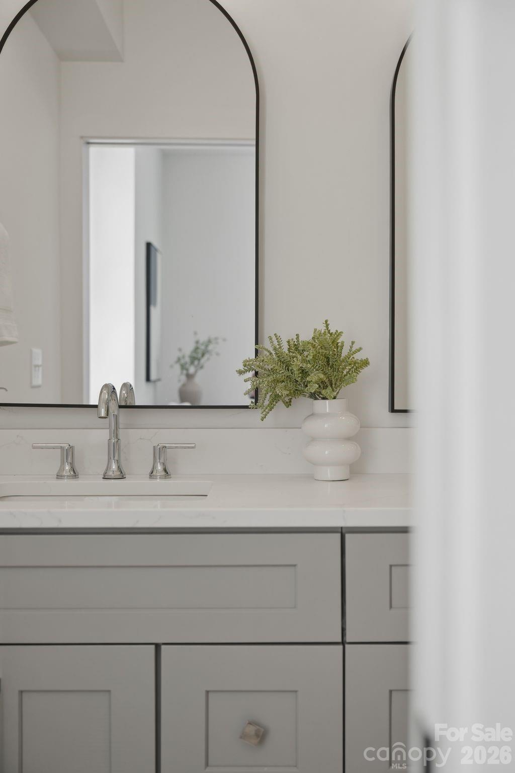 203 Grandin Road Unit: 2
