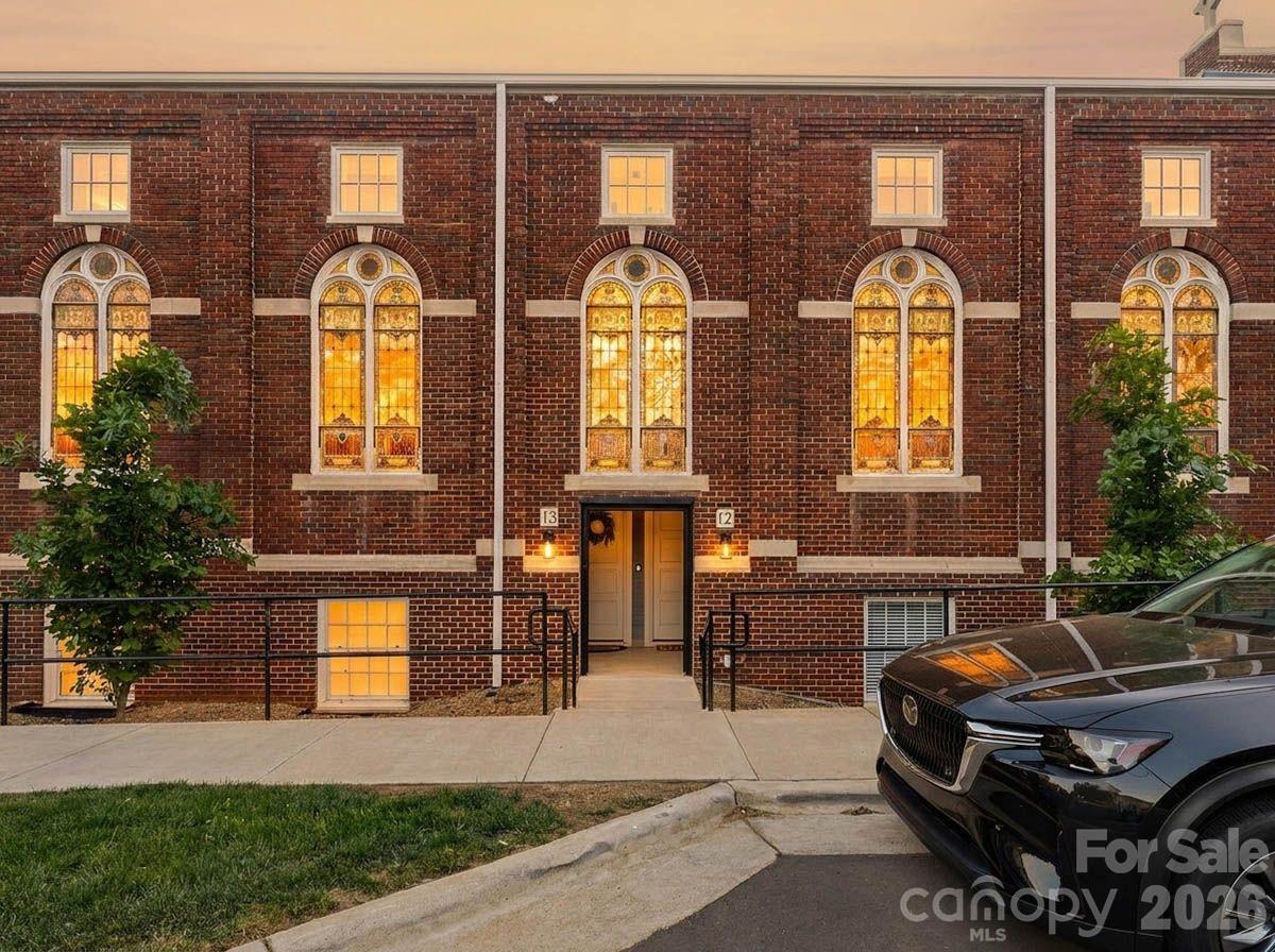 203 Grandin Road Unit: 2