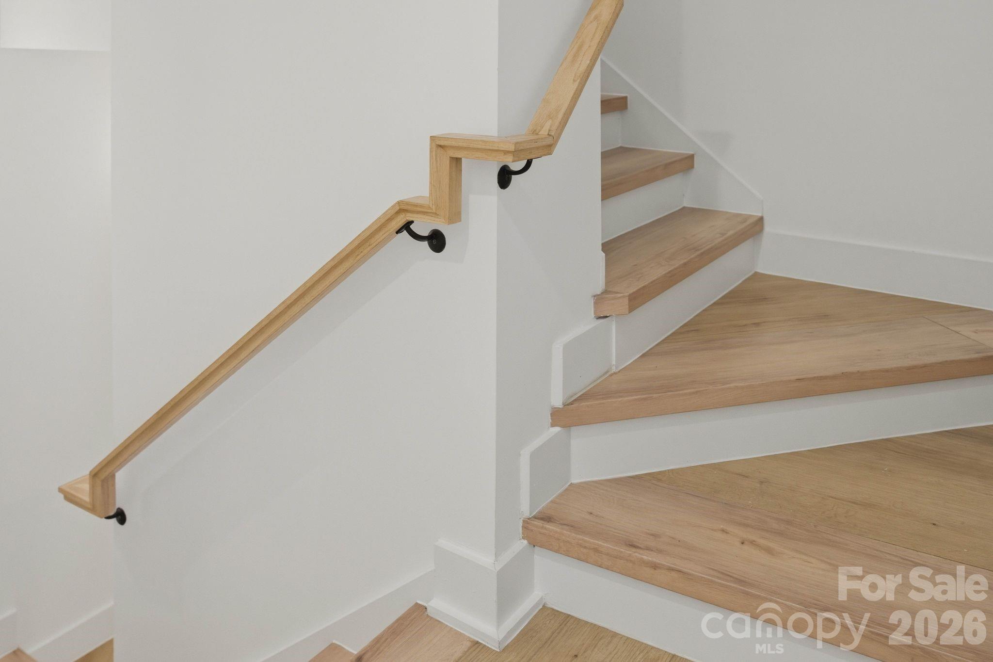 203 Grandin Road Unit: 2