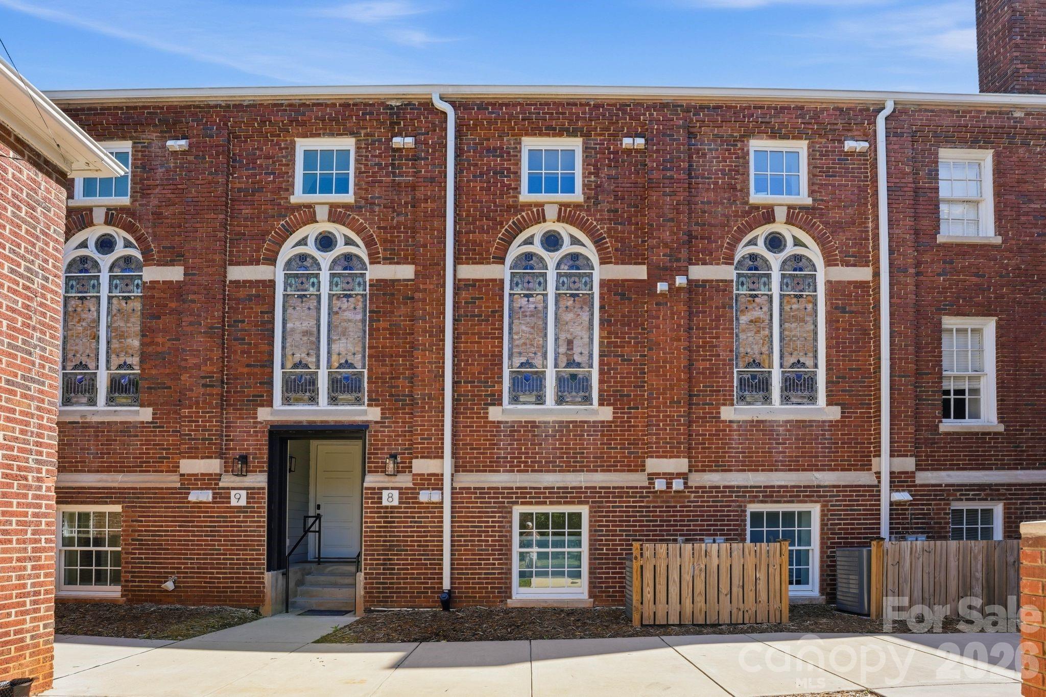 203 Grandin Road Unit: 2