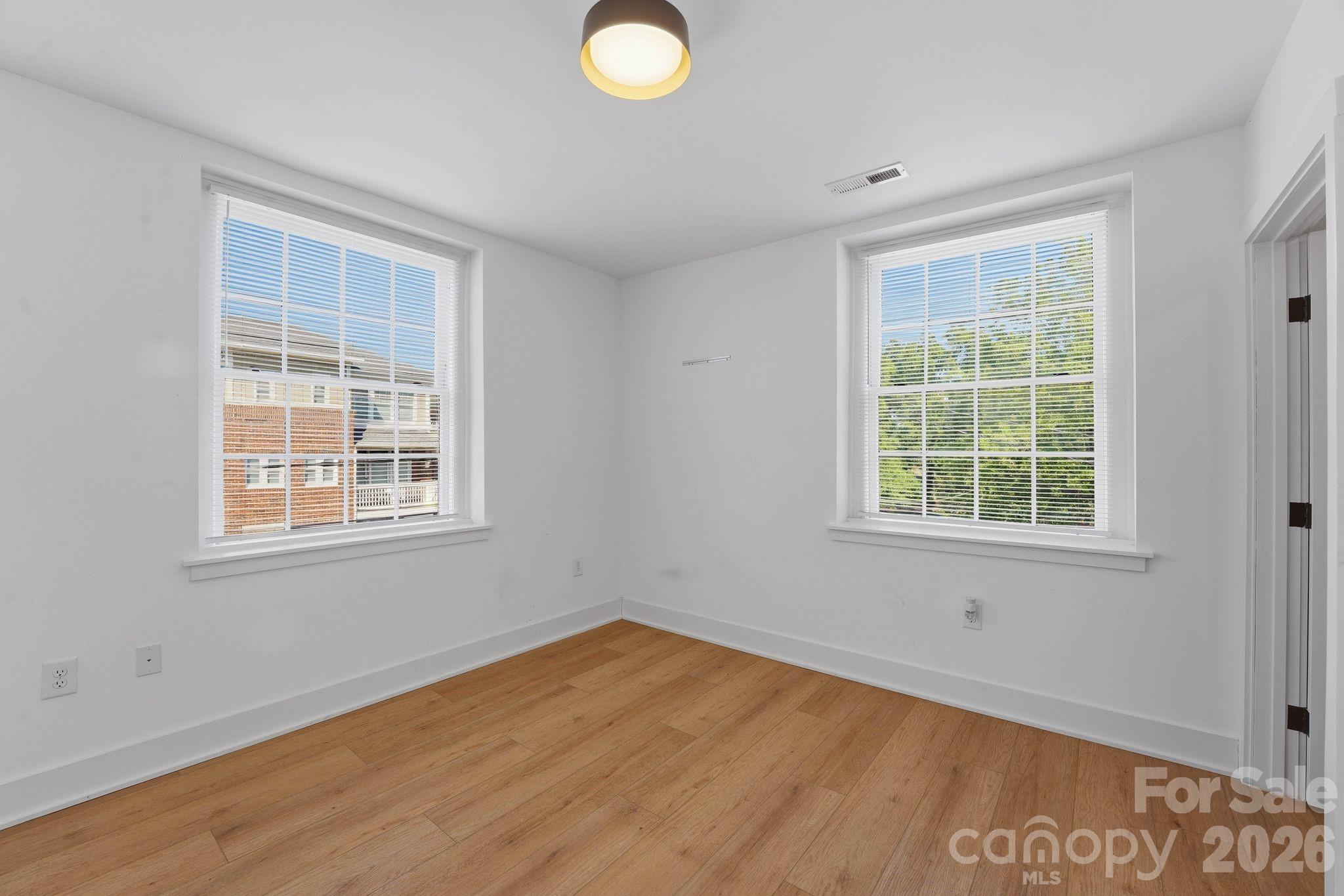 201 Grandin Road Unit: 5