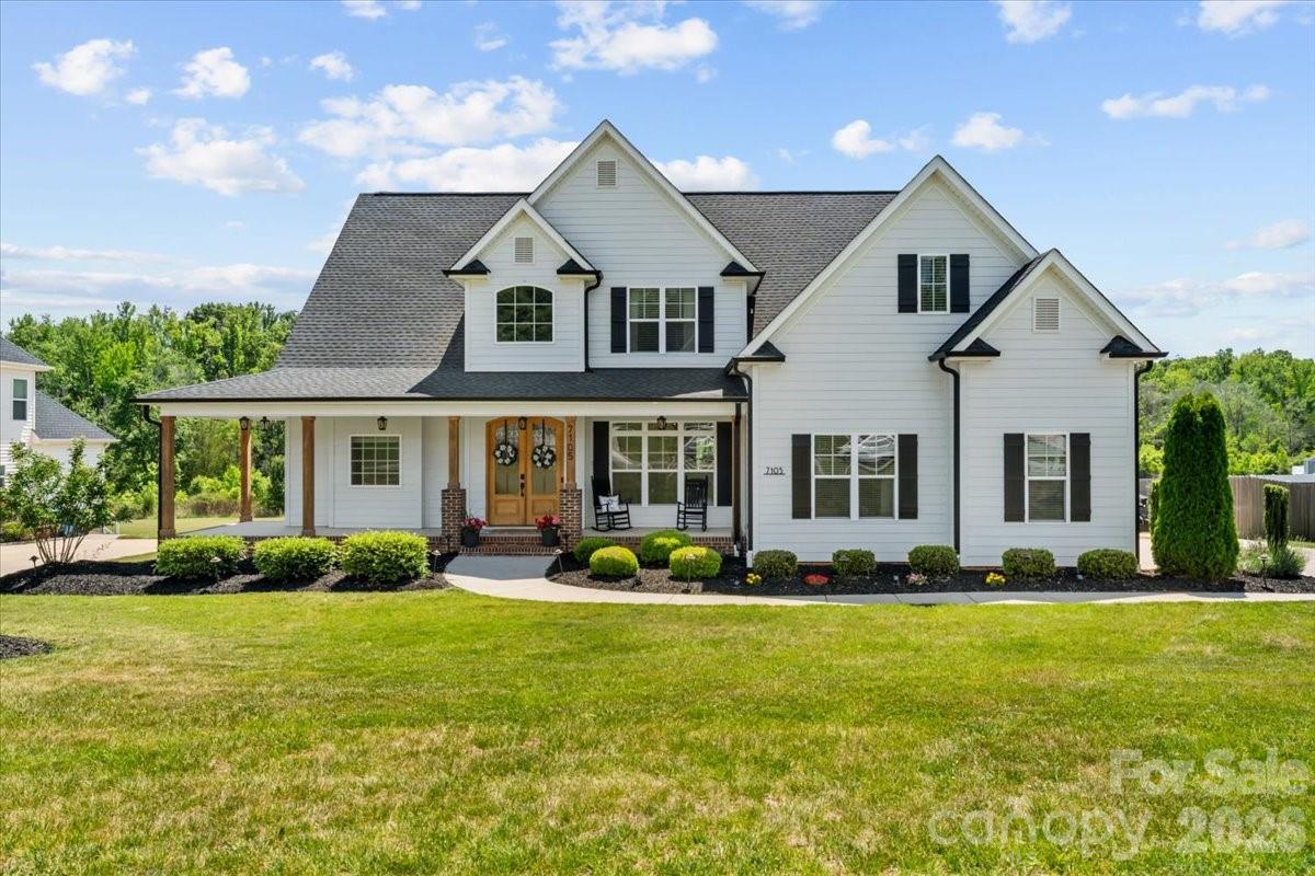 7105 Rae Farms Way