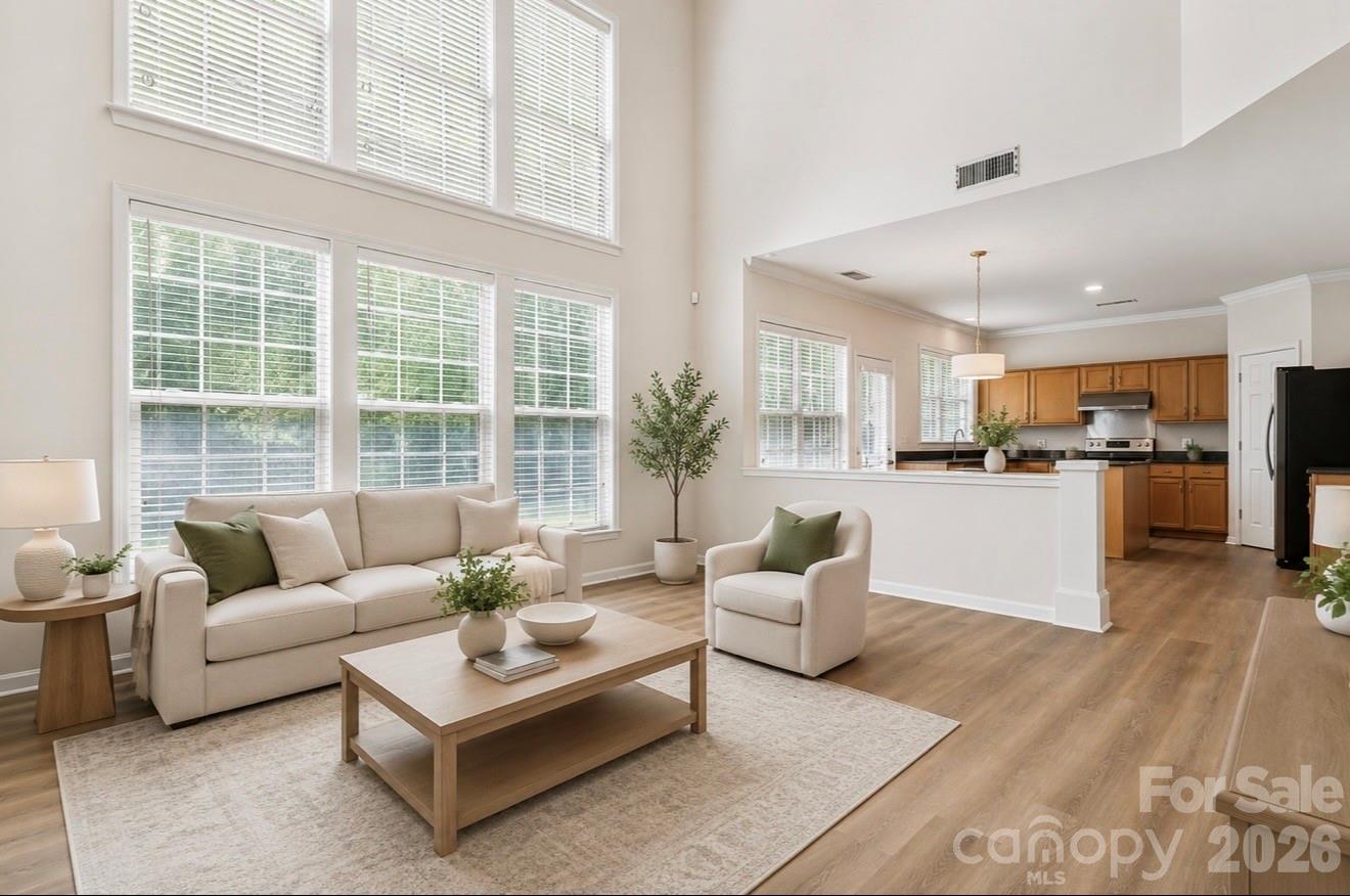 2523 Beacon Forest Drive