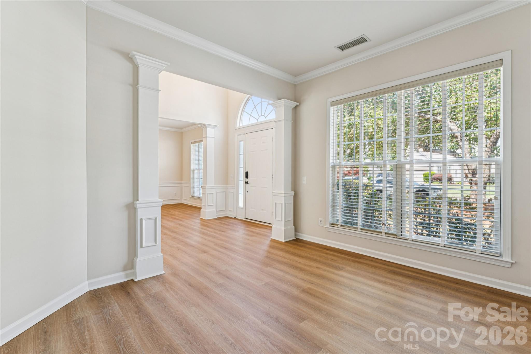 2523 Beacon Forest Drive