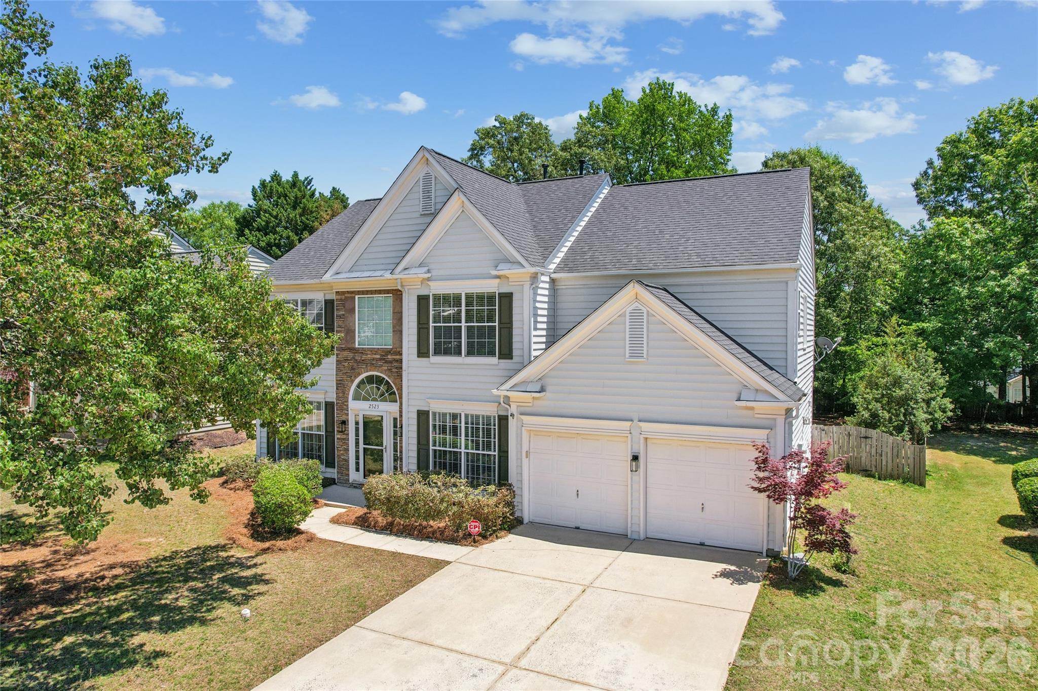 2523 Beacon Forest Drive