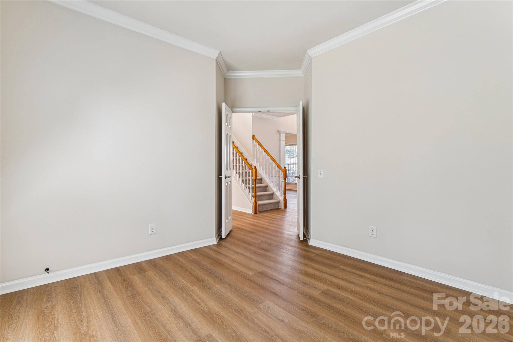 2523 Beacon Forest Drive