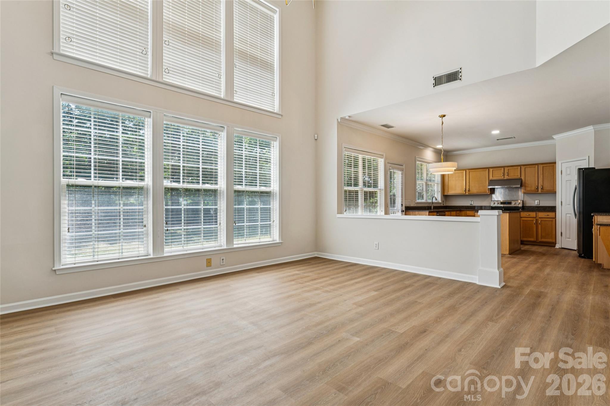 2523 Beacon Forest Drive