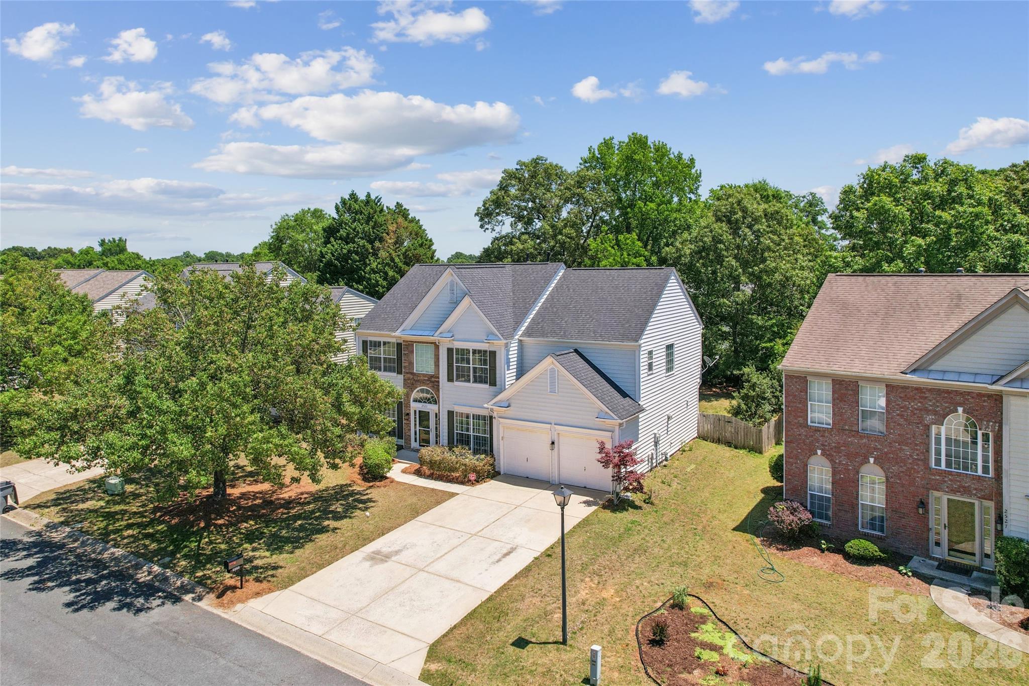2523 Beacon Forest Drive